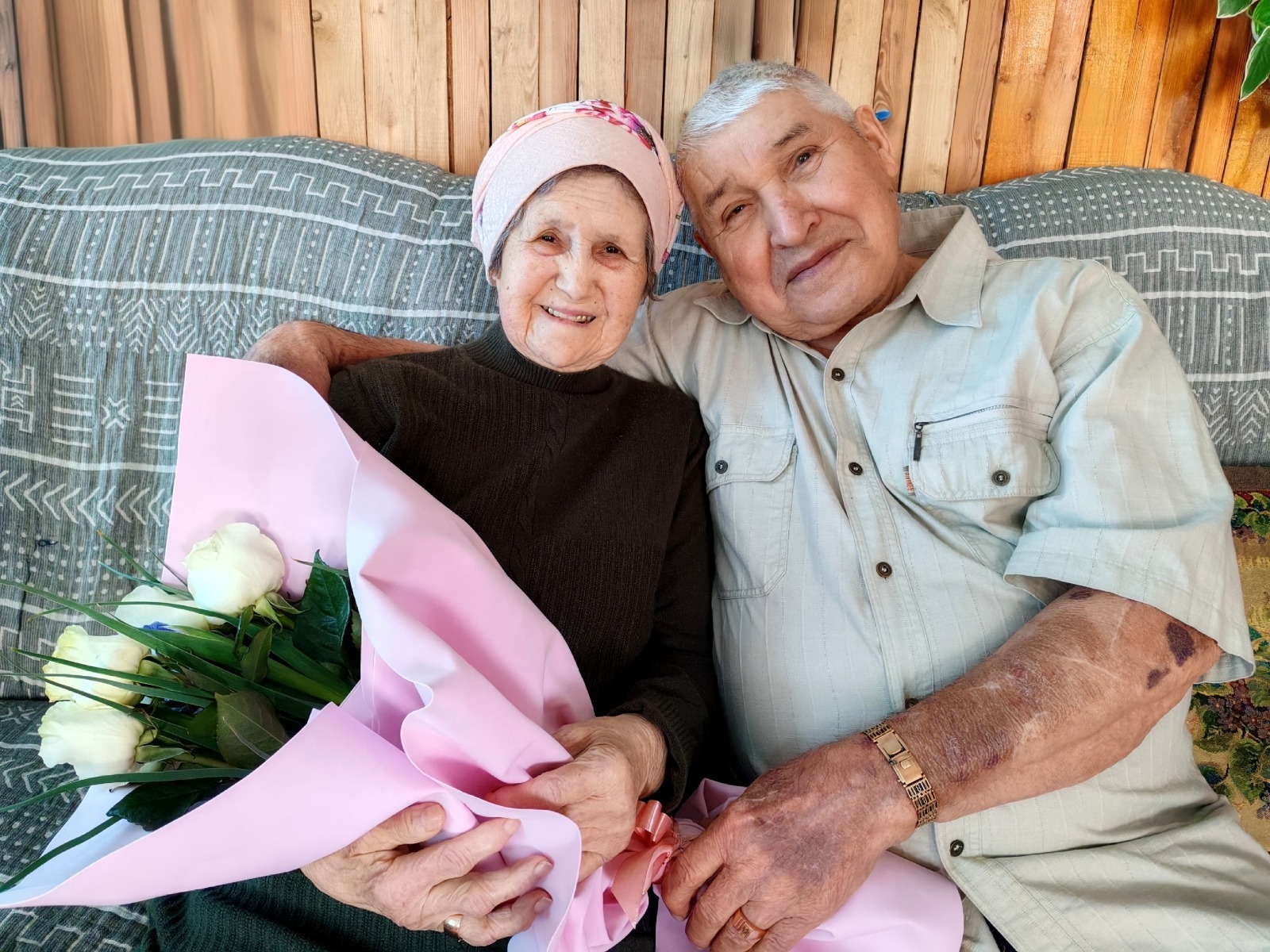 Мәхәббәтнең чын көче шатлыкларда  гына түгел, авырлыкларны җиңүдә дә чагыла