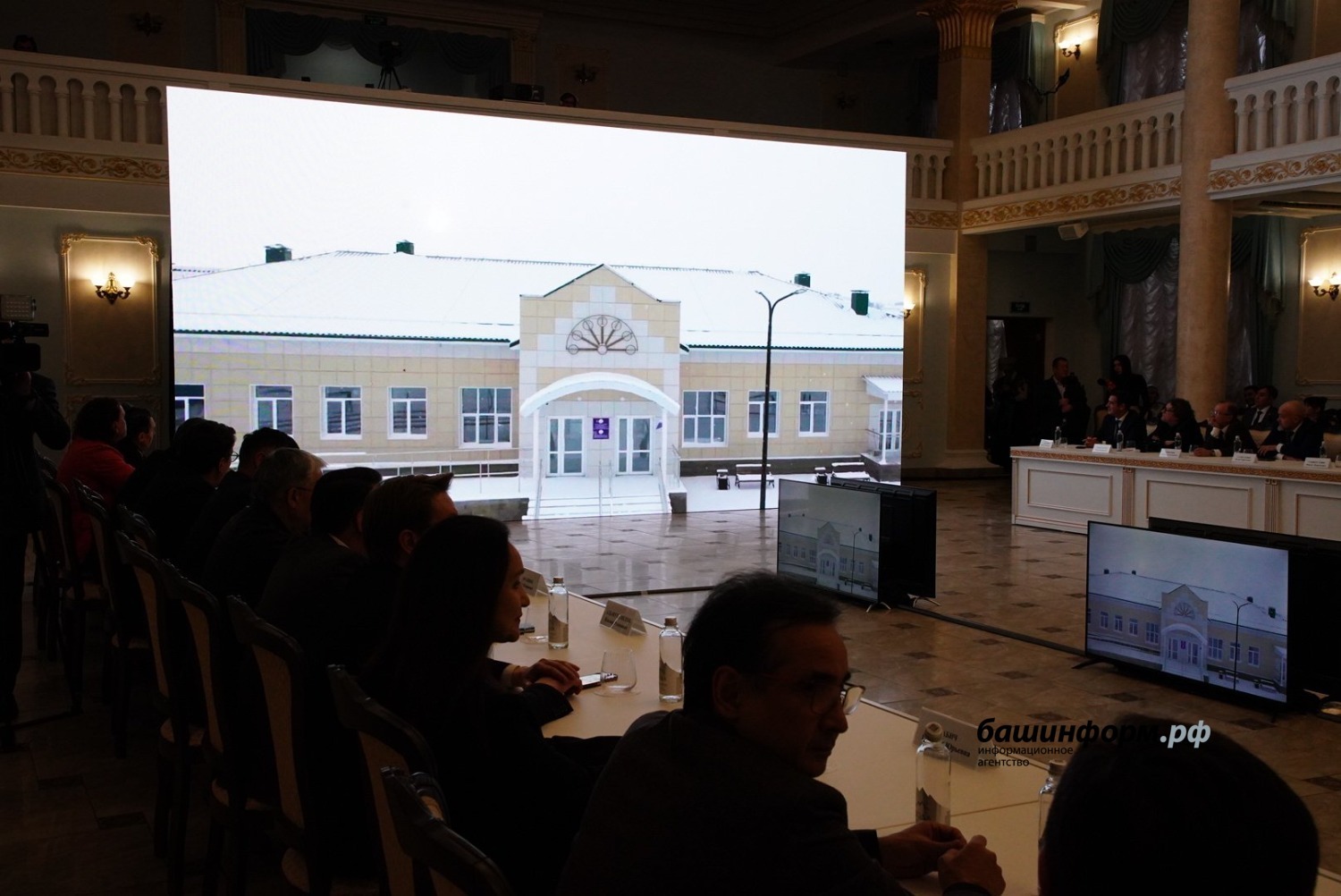 Ишекләрен бер-бер артлы  ачтылар