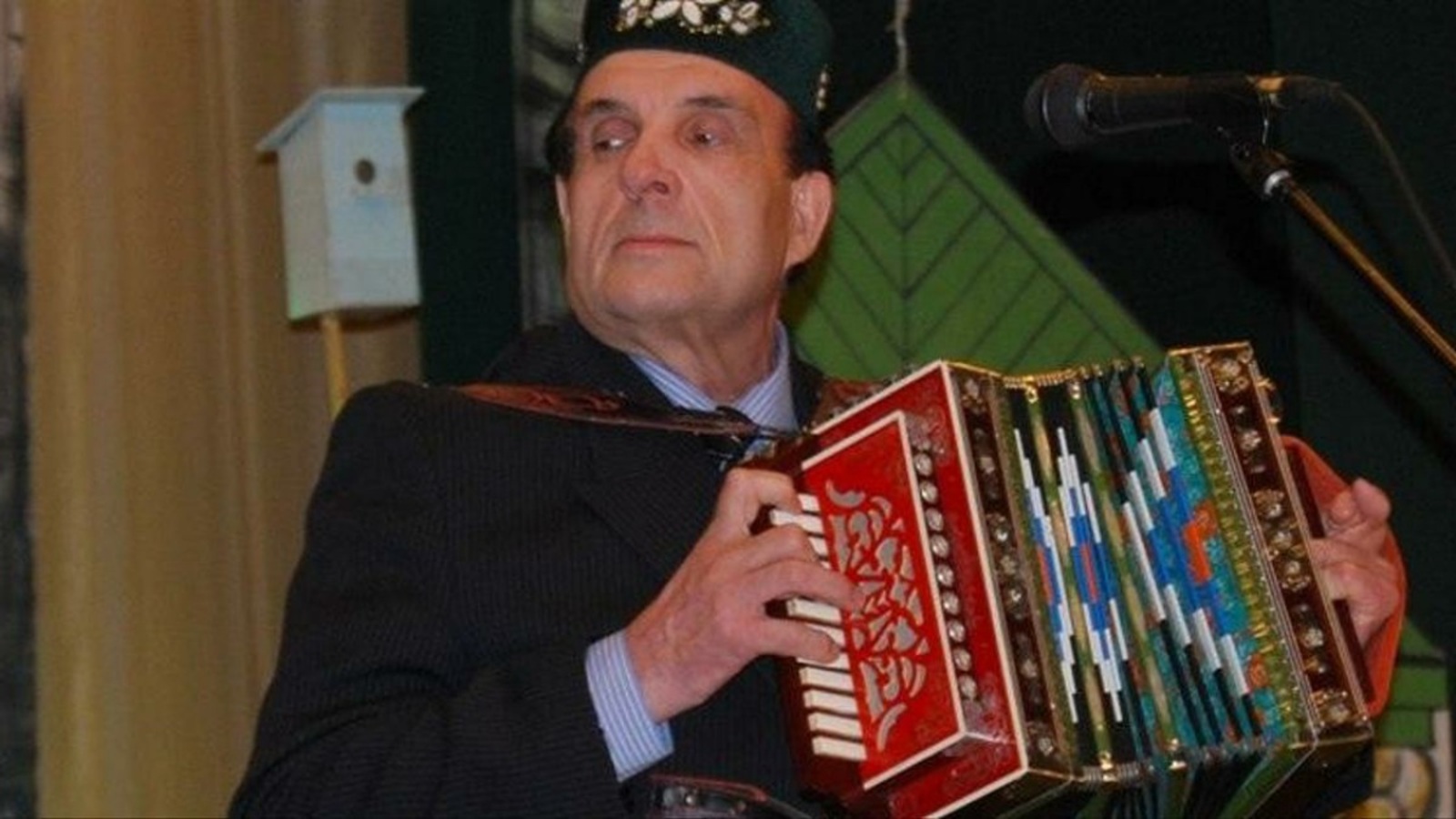 Фән Вәлиәхмәтов дуслары  җыела