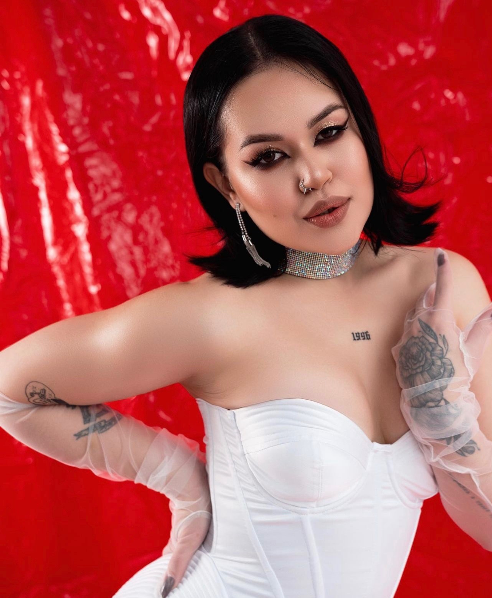 Айдар Галимов Айгизәгә: «Тагын елаттың инде, кызым...»