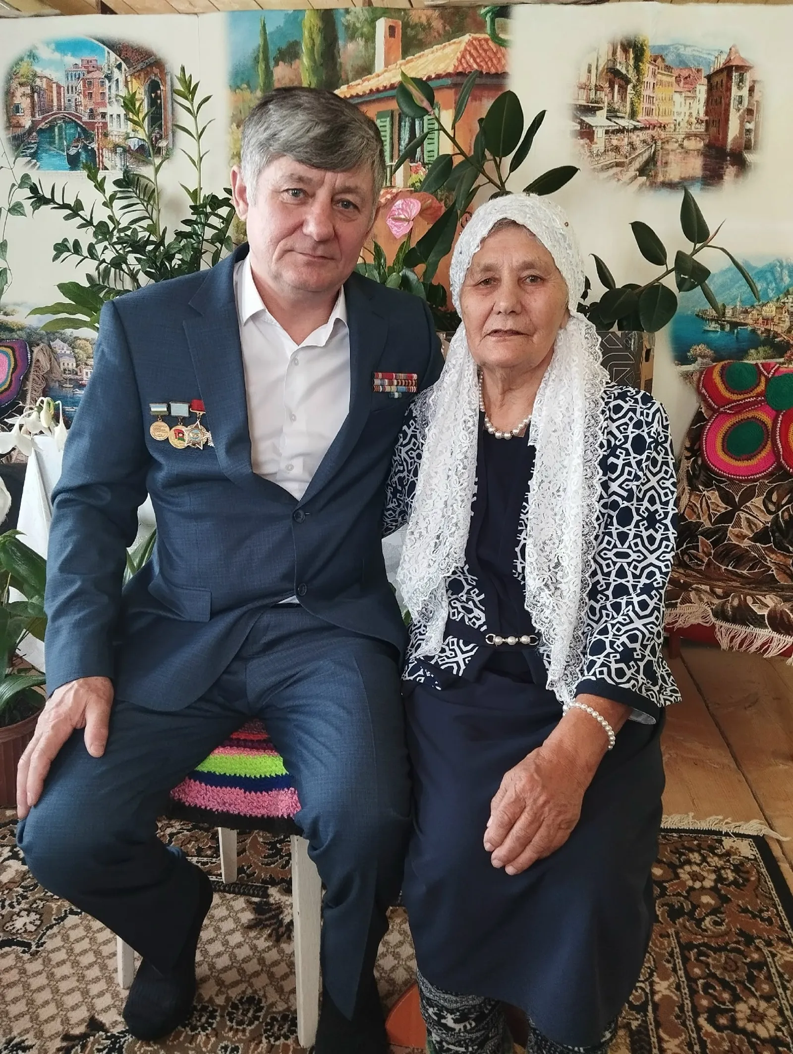 “Догаларың саклап йөртә, әнкәй”