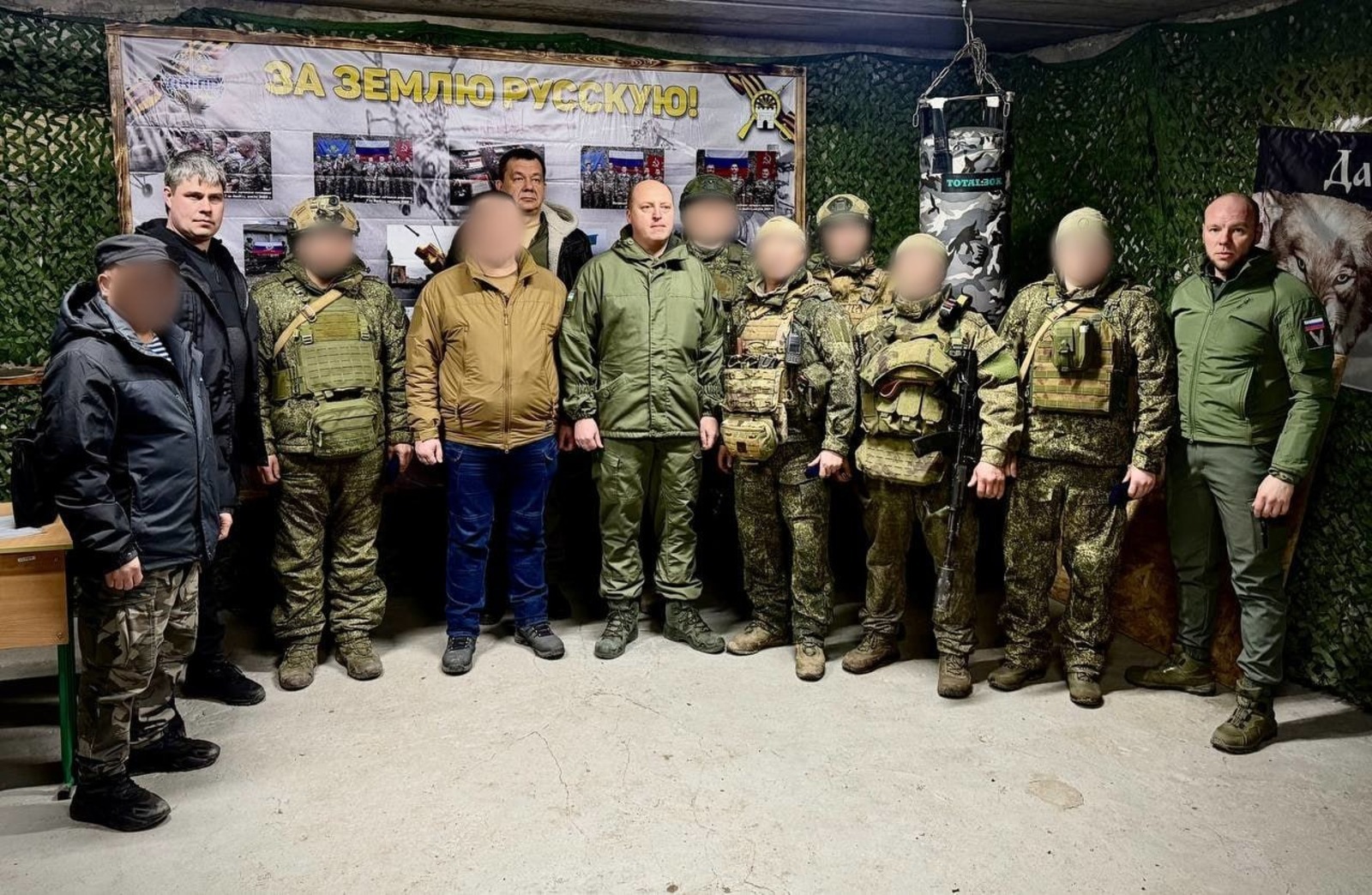 Октябрьск шәһәре мэры гуманитар ярдәм китерде