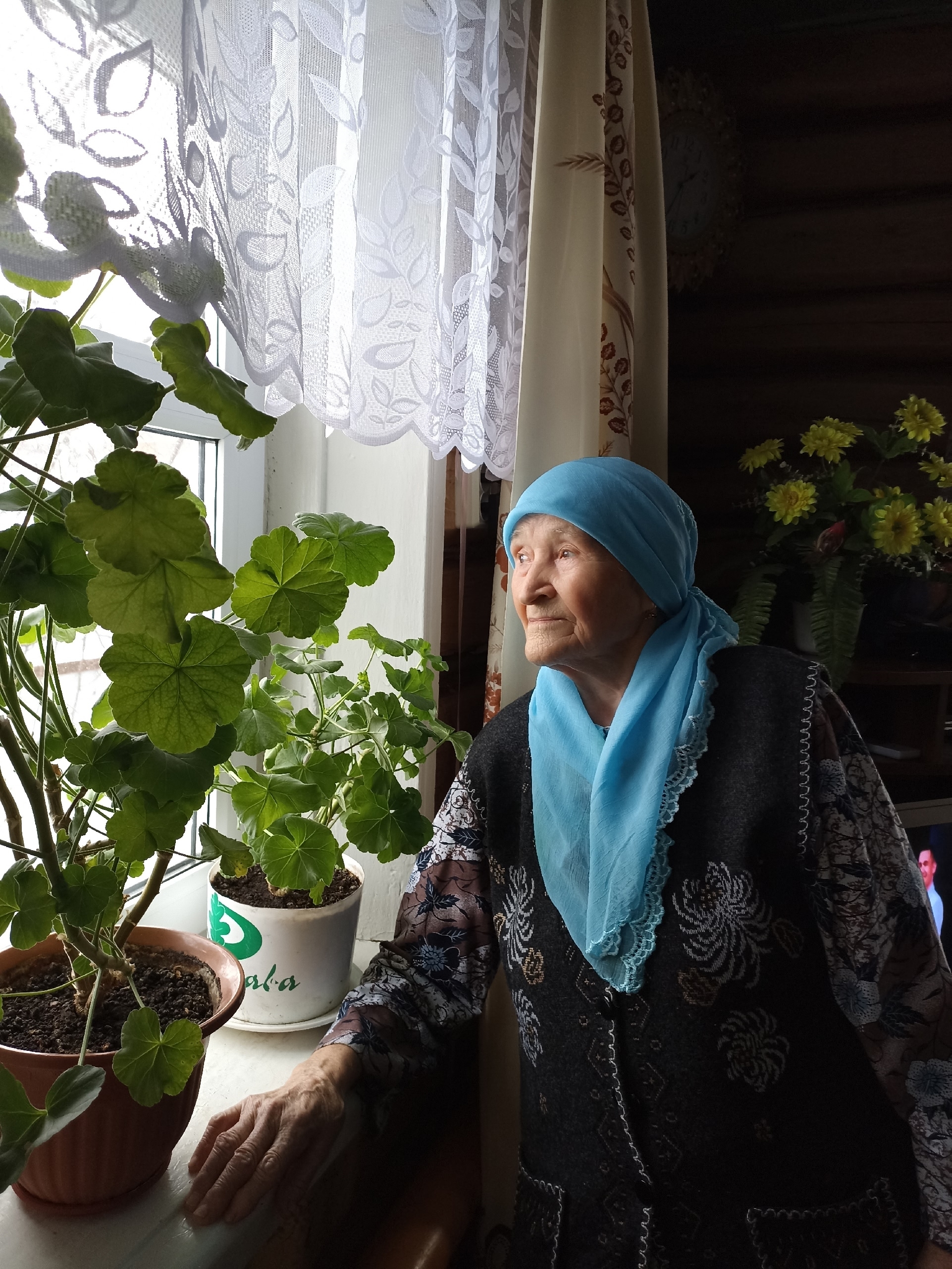 Көтә-көтә керде гомер кышларына...