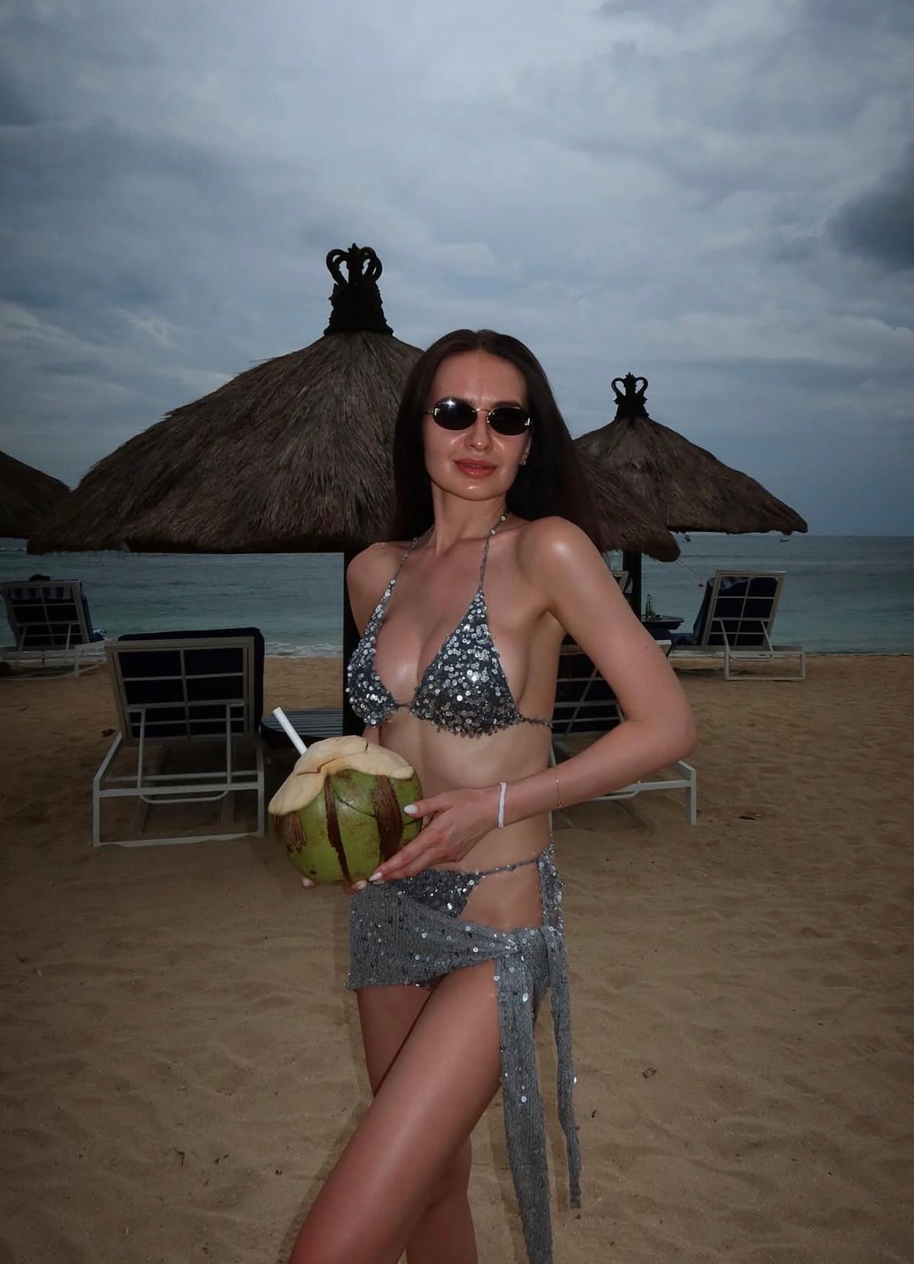 Җырчы Зарина Асылкаева Бали утравында ял иткәндә давылга эләккән