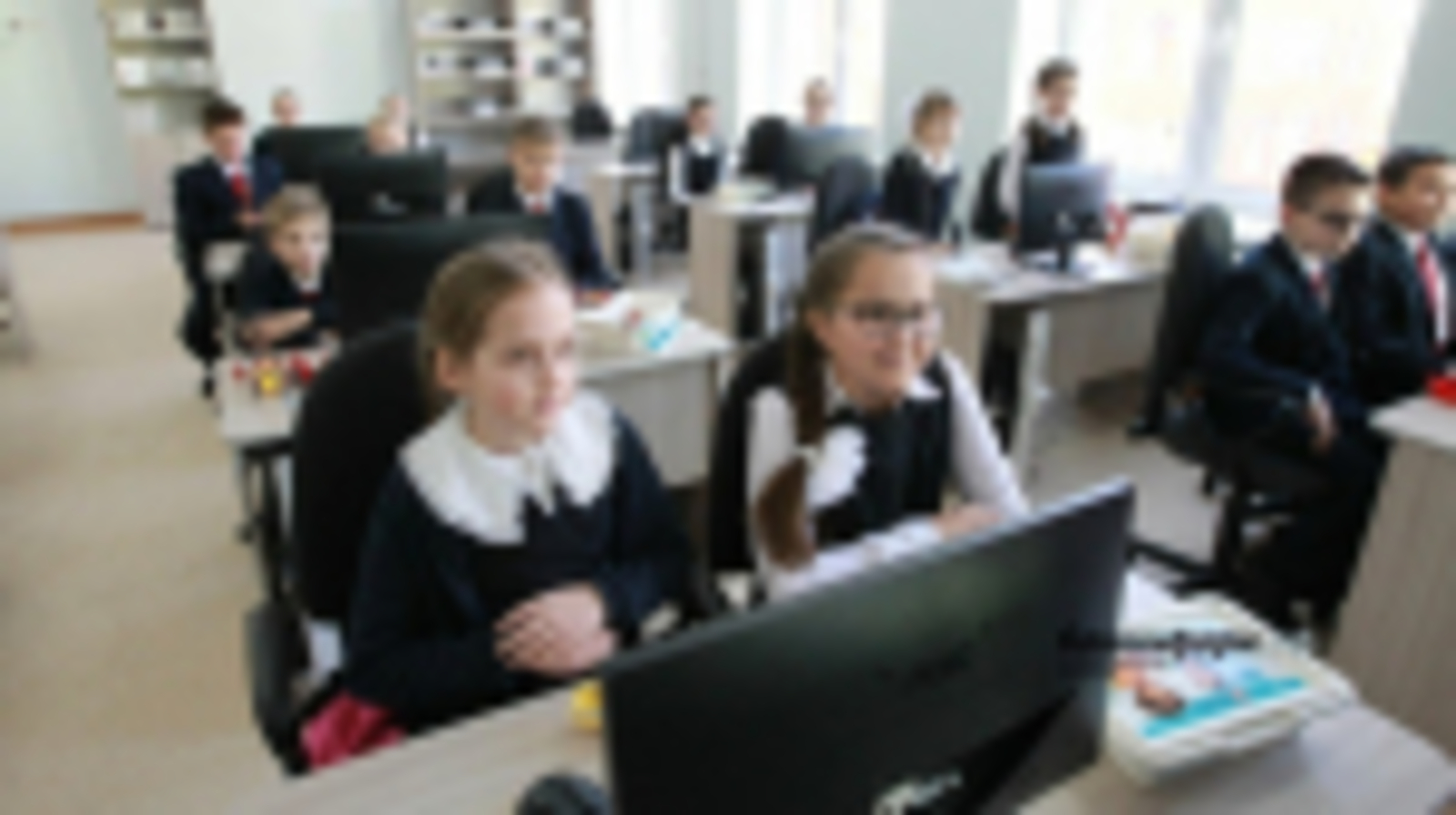 Чит телләрне хәзер азрак өйрәнерләрме?