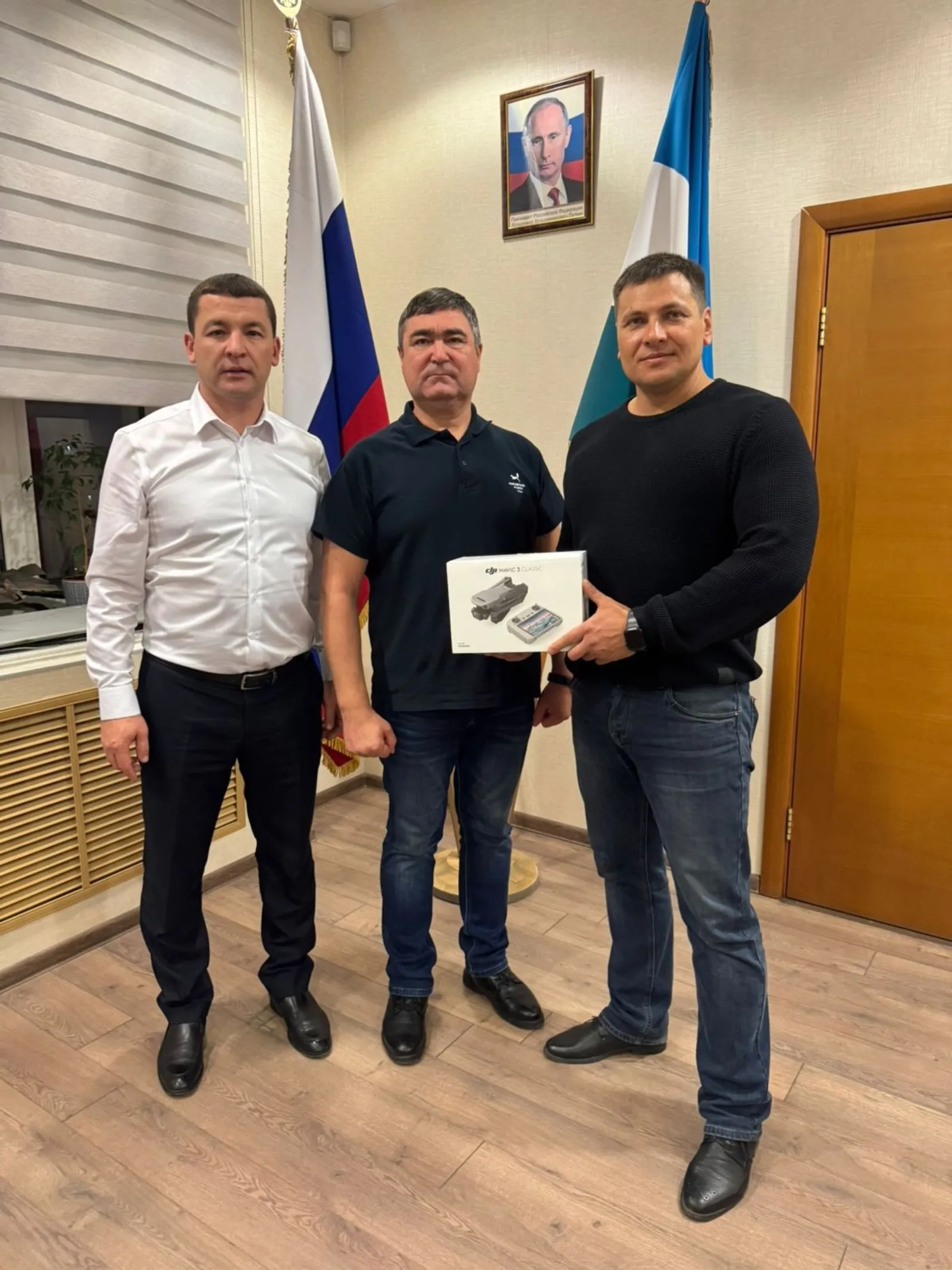 Уфа эшкуарлары СВОга Mavic-3 дронын җибәргән