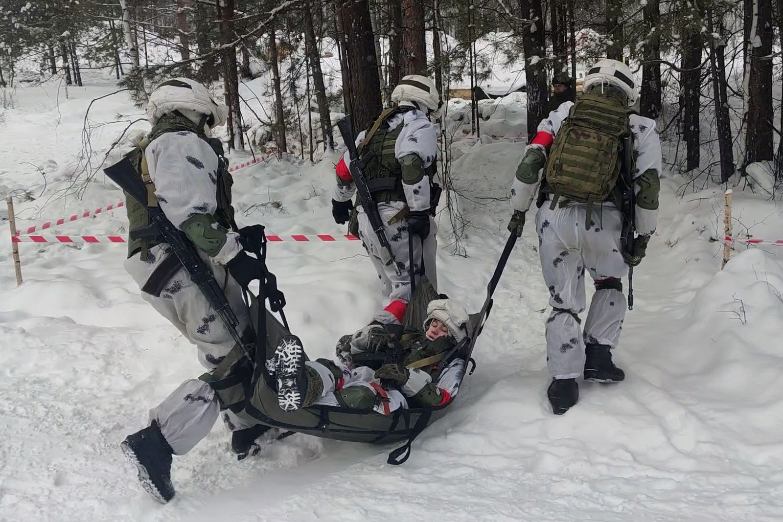 Контракт буенча кораллы көчләр резервында хезмәт итү турында нәрсә белергә кирәк