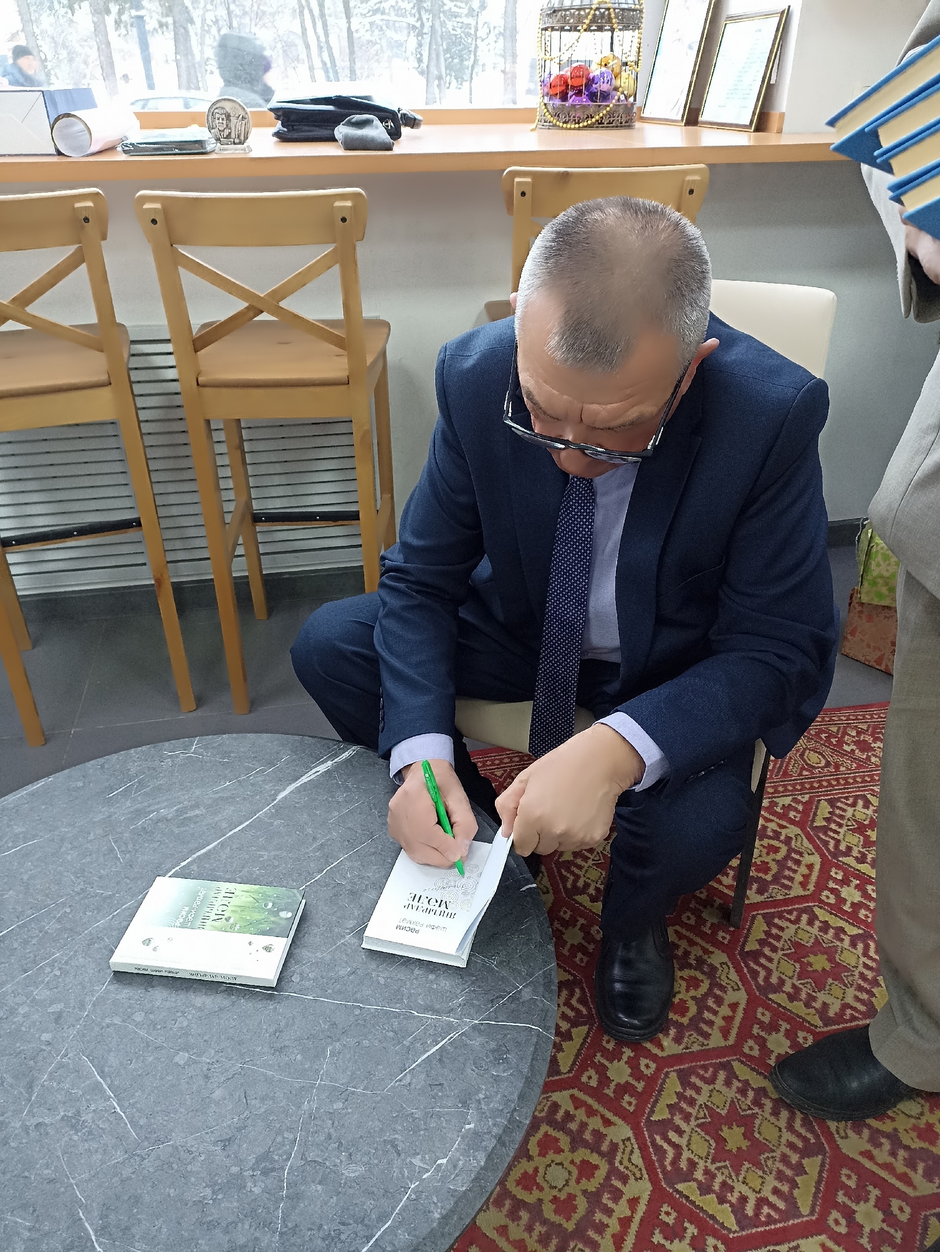 "Яңгырлар мәле"нең китап туе