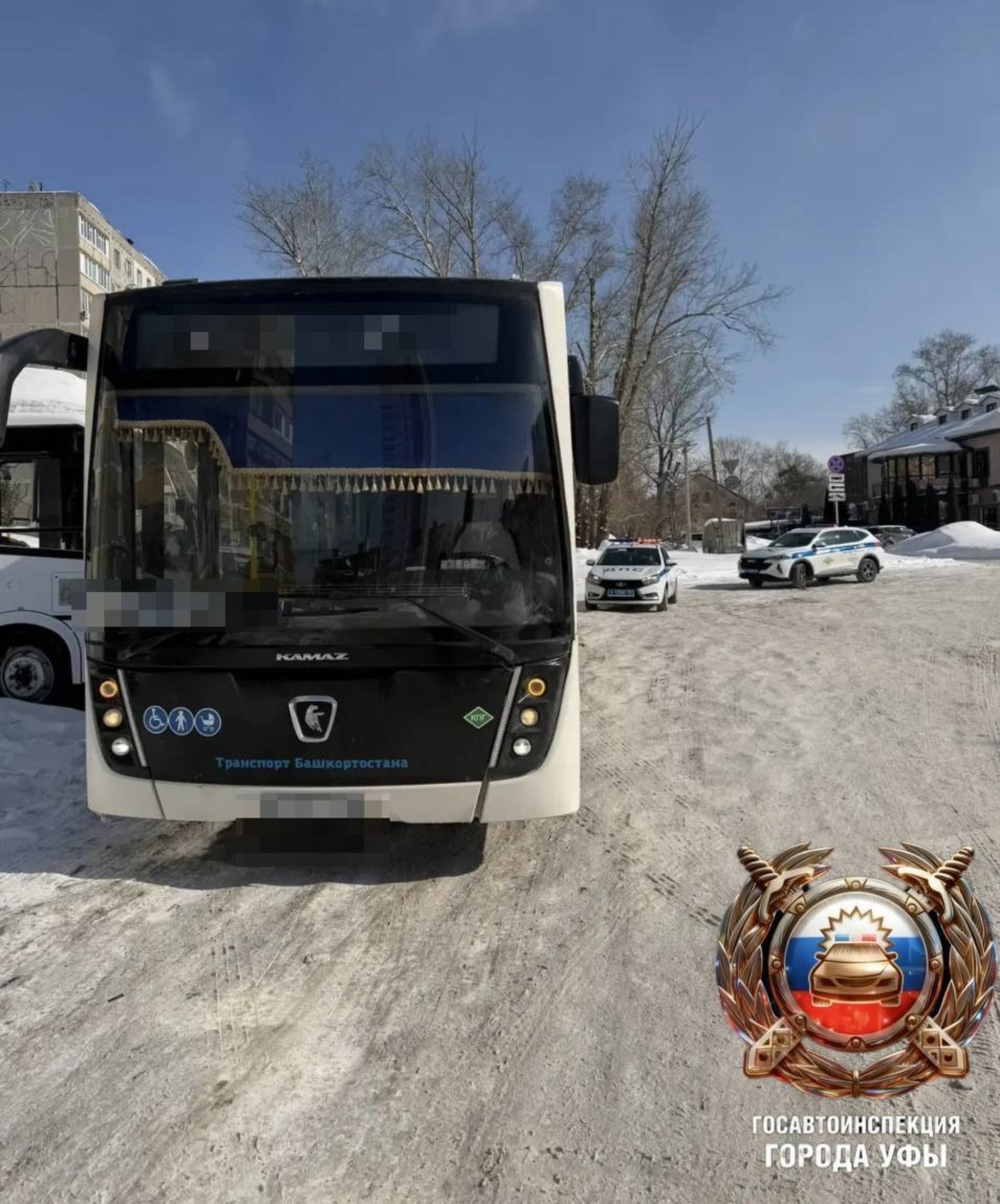 Автобус йөртүче ГАИ хезмәткәрләрен сатып алырга тырышкан