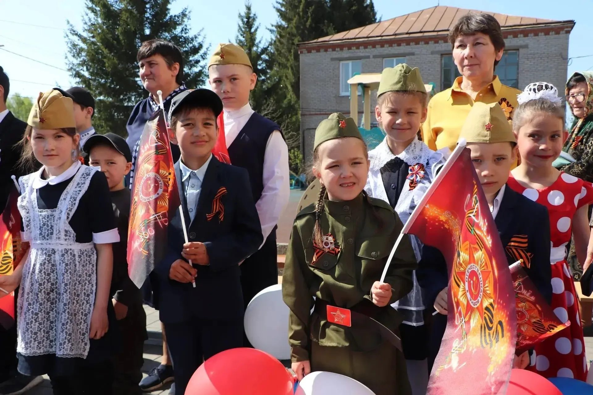 Батырлар исемен мәңгеләштереп