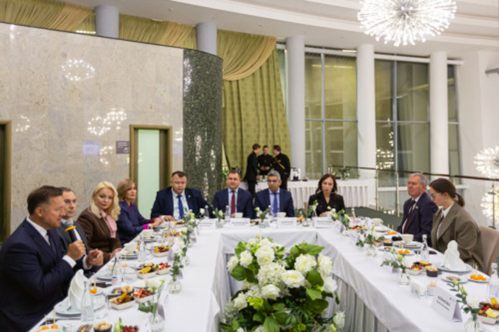 Бизнес атналыгына чит ил кунаклары да килде