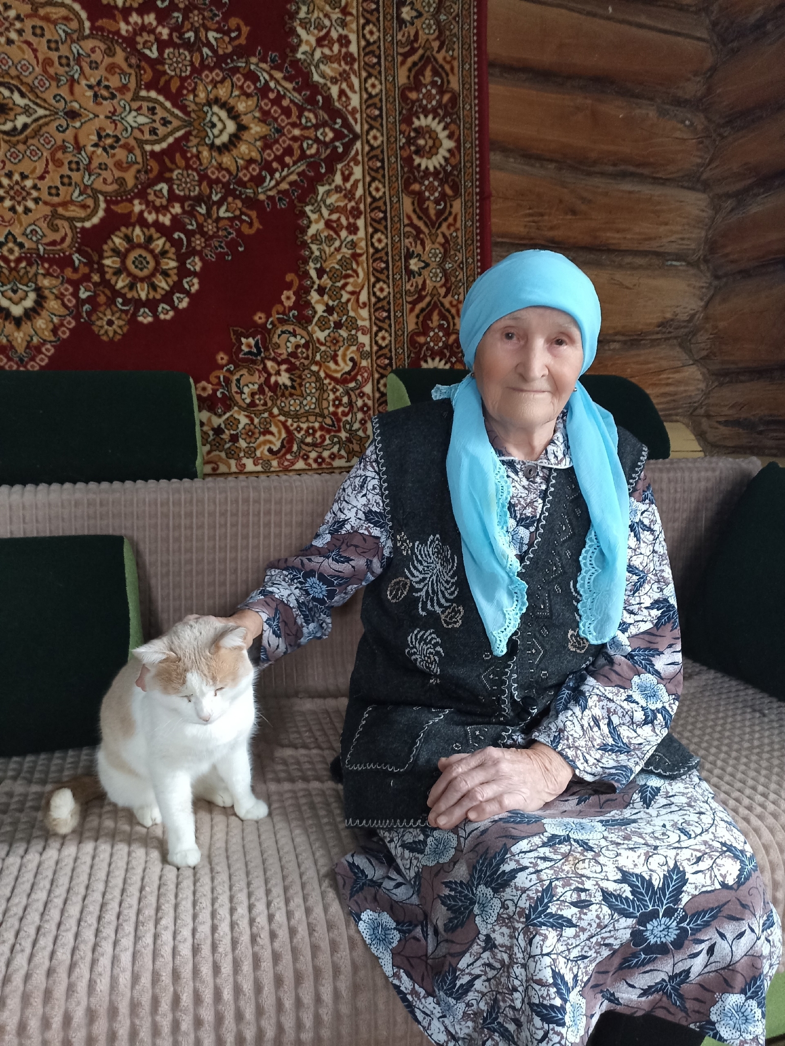 Көтә-көтә керде гомер кышларына...