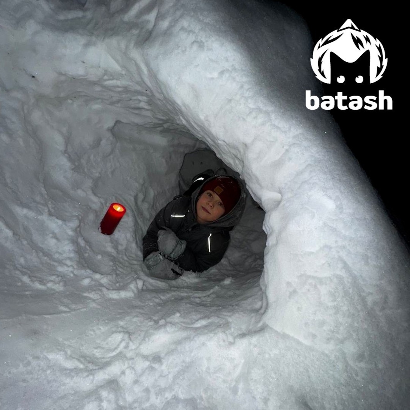 Дубайдан баш тарткан Уфа малае Дүртөйледә кардан берлога ясаган