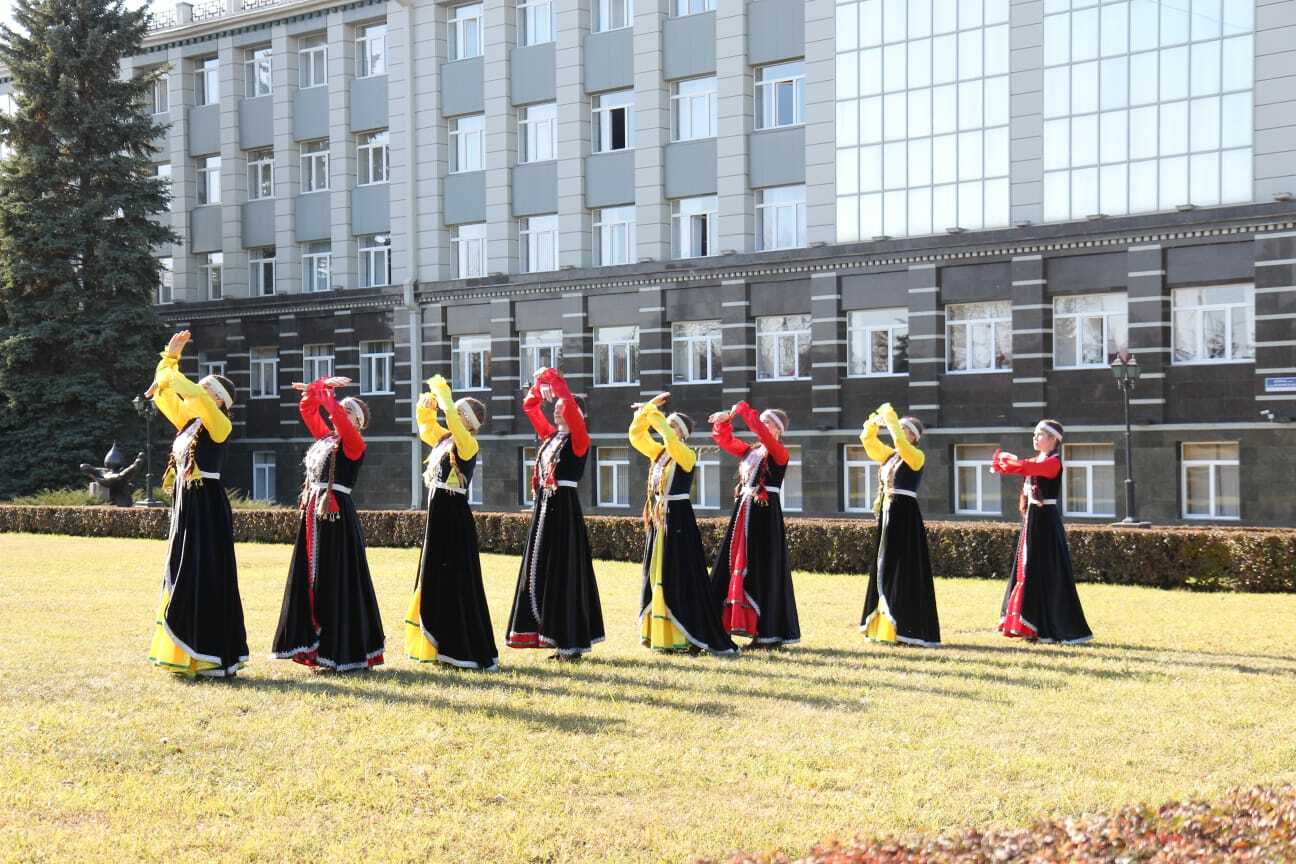 Республика көнен каршы алабыз!