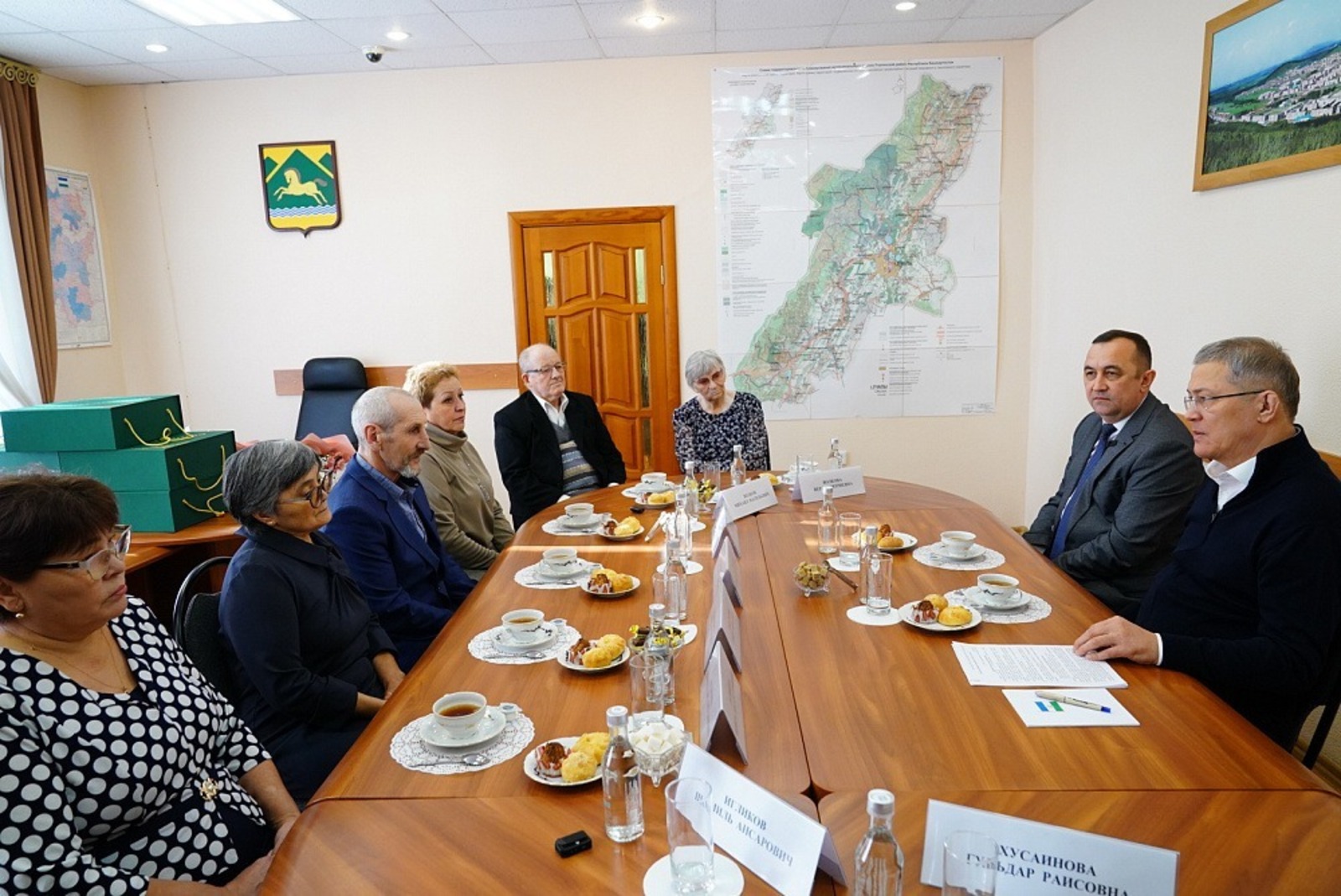 Радий Хәбиров генерал Шайморатов орденын тапшырды