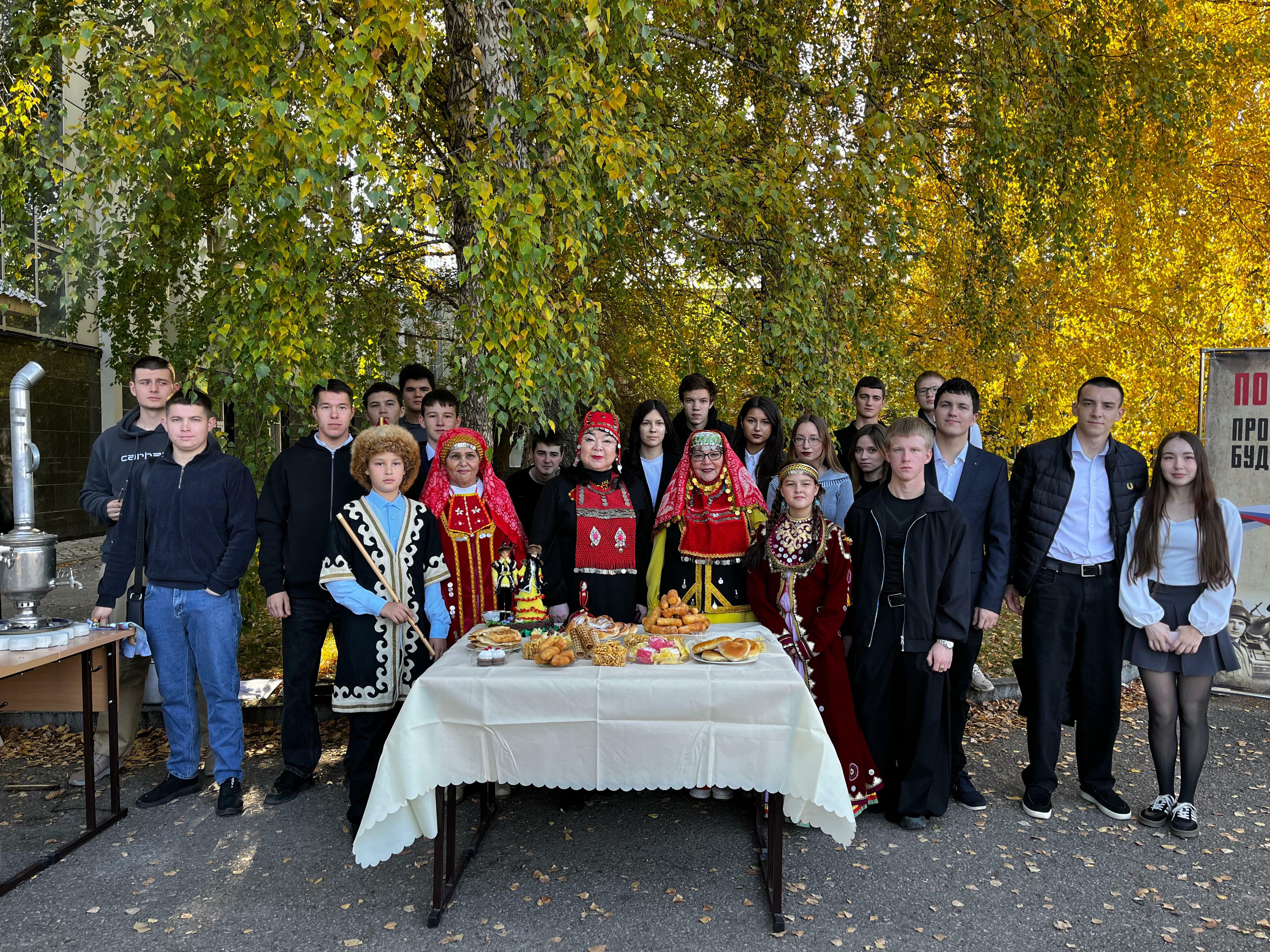 Республика көнен каршы алабыз!