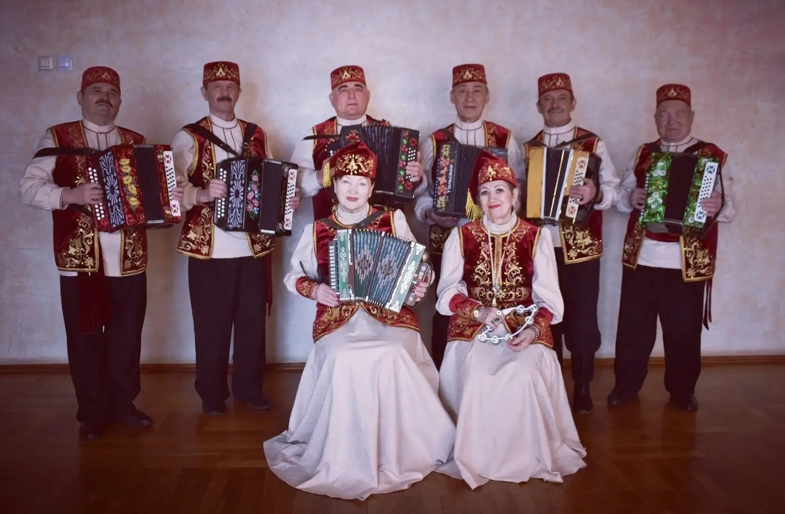 Балкыр алар якты бер нур булып