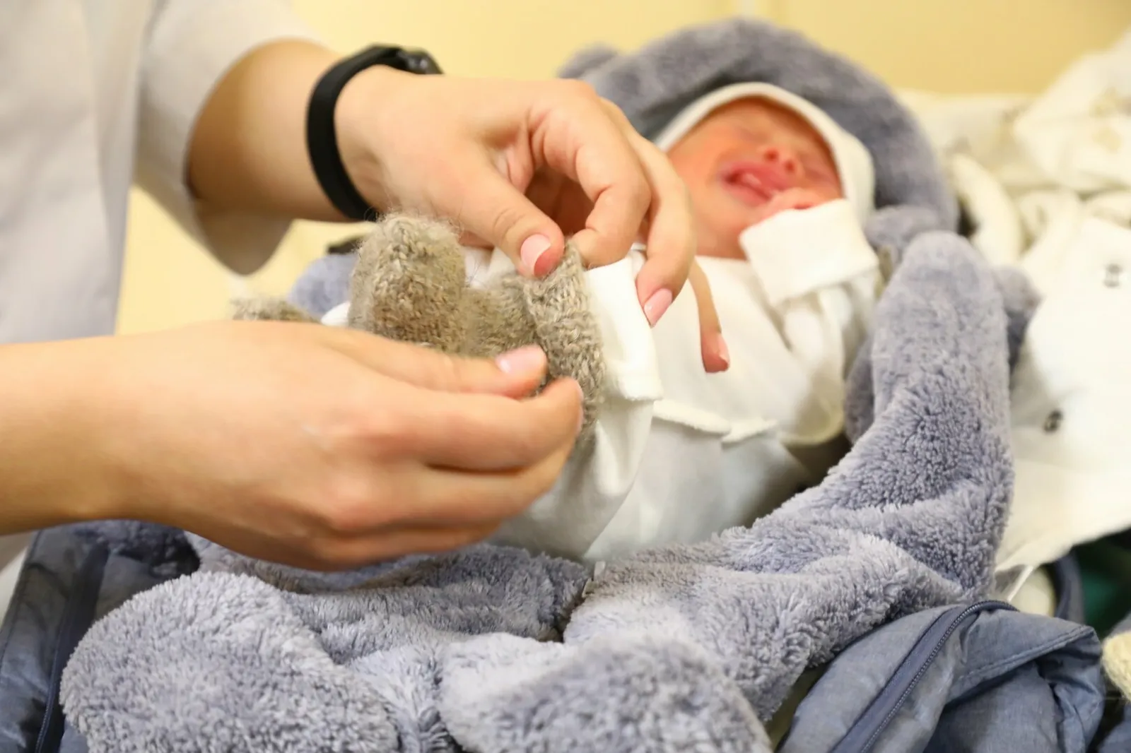 Әти дә, әни дә эшләсә...