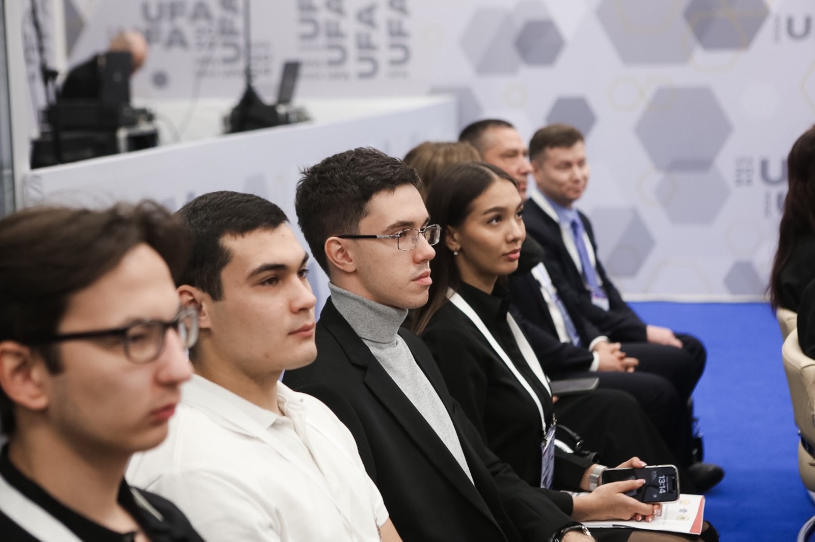 Ике якны якынайту төп бурыч