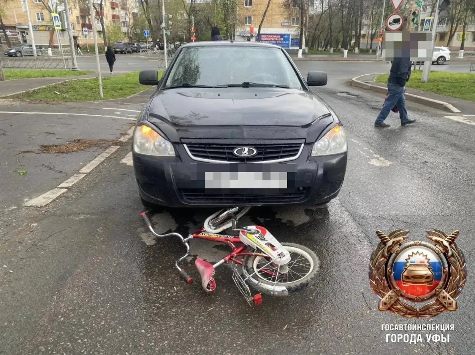 8 яшьлек велосипедчыны бәрдергәннәр