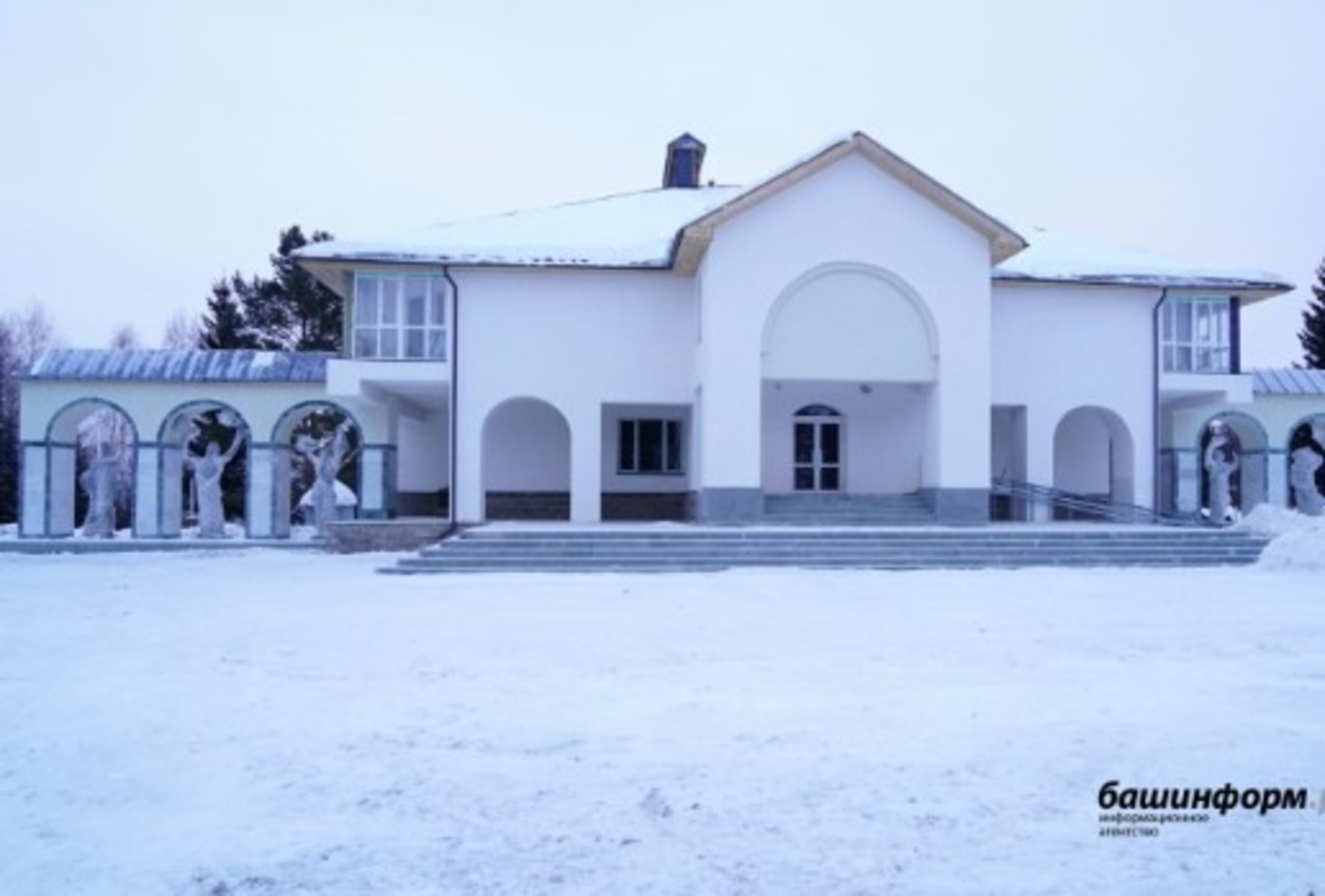 Олег Яровиков.