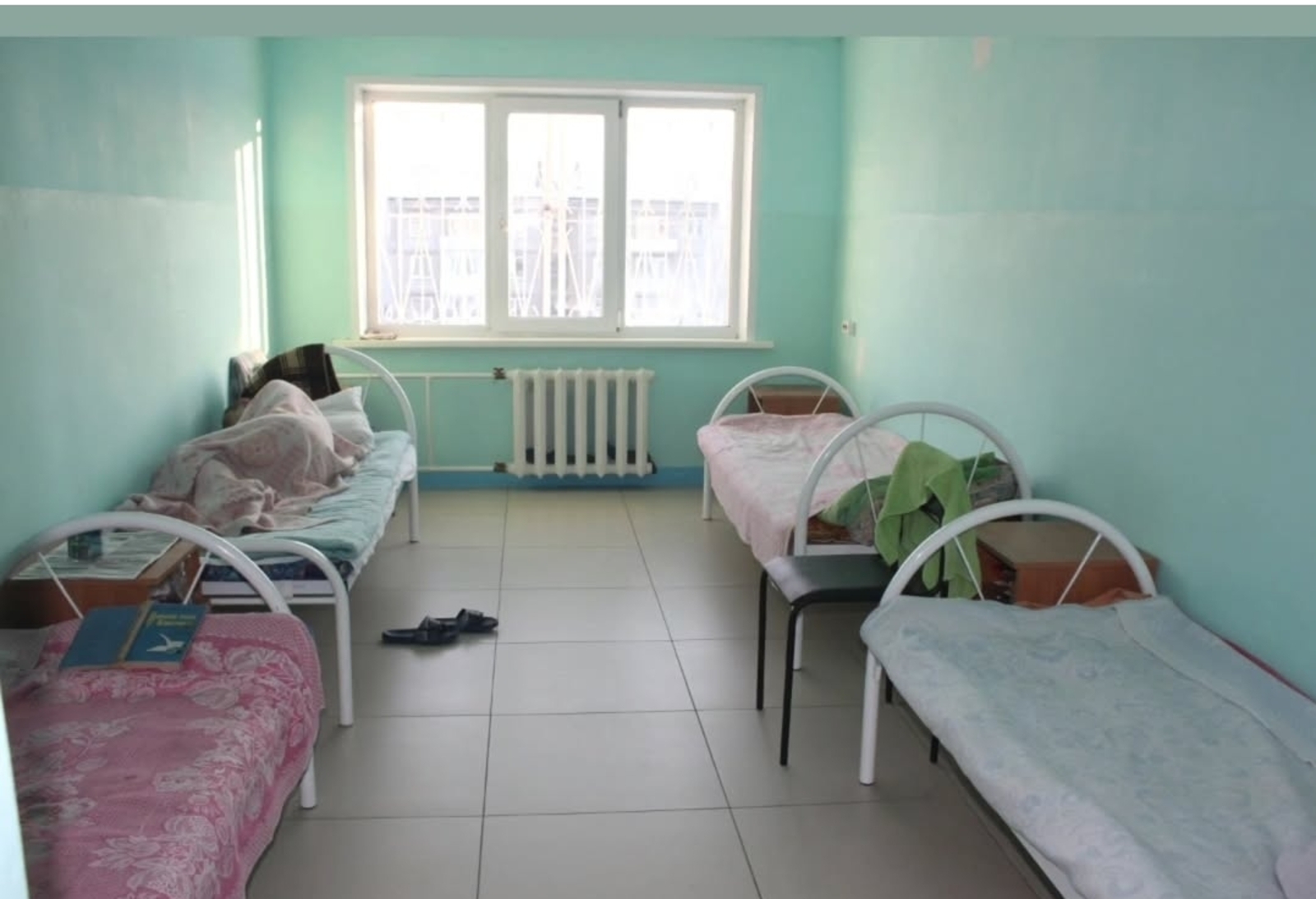 Исерек шәфкать туташы пациентканы ярдәмсез хәлдә көчләгән