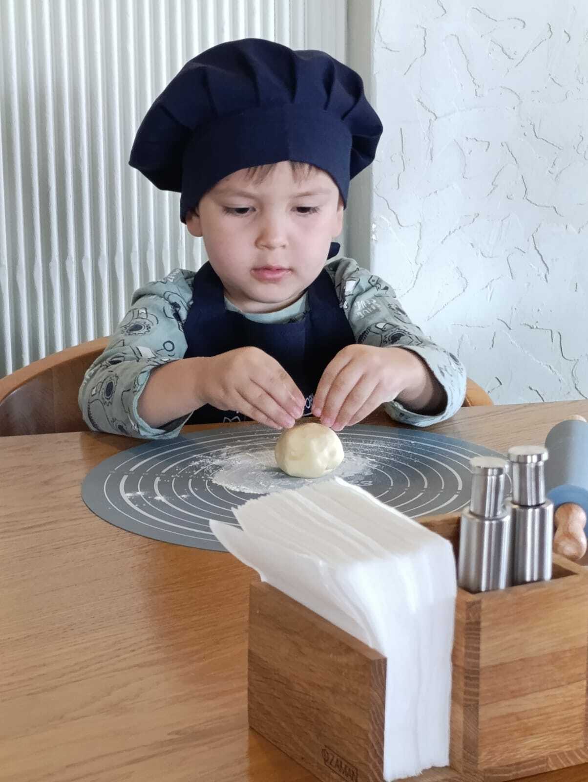 Бәхетле балачакның палитрасы