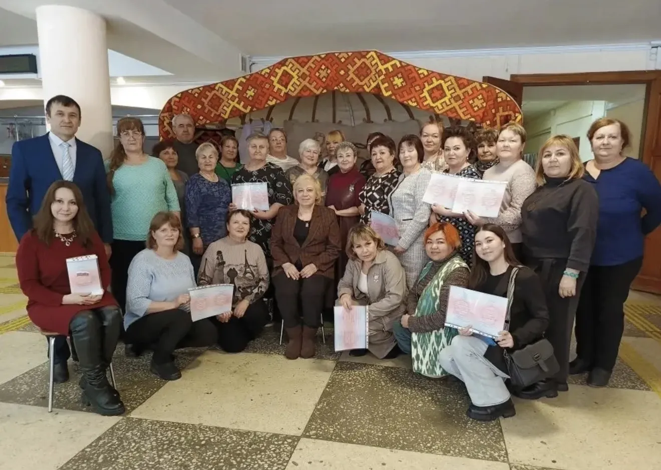 Әмҗә авылында өлкәннәр өчен квалификация күтәрү курслары булды