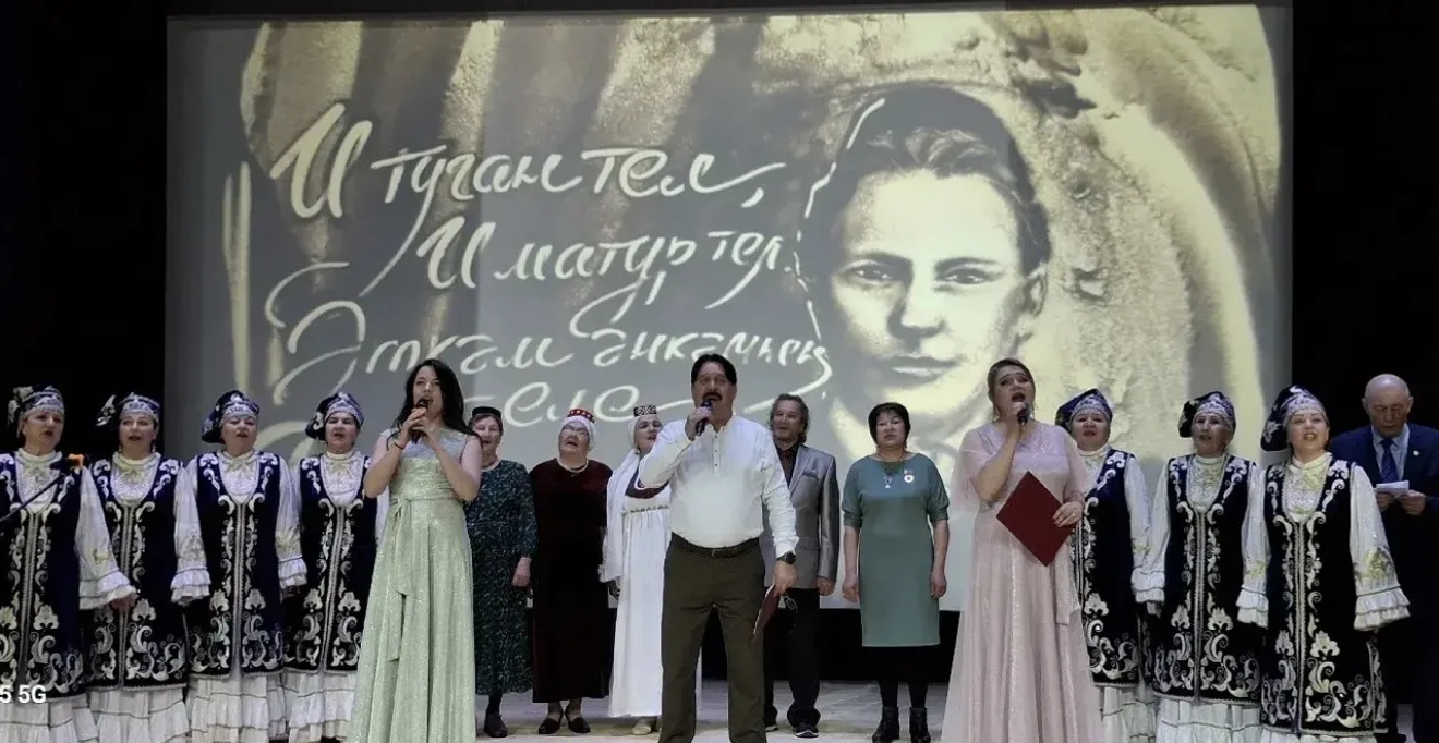 Дүртөйле татар драма һәм комедия театрында Габдулла Тукай хөрмәтенә бәйрәм булды