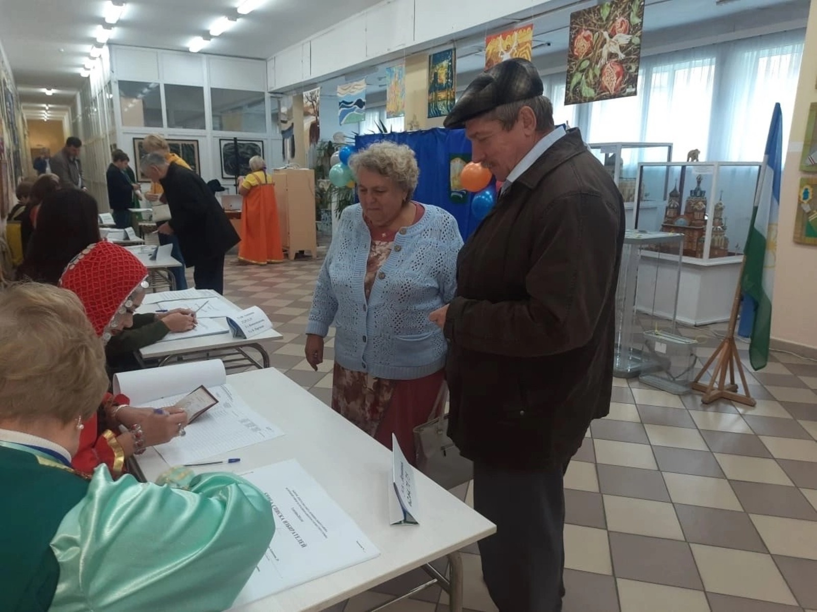 Белорет районының участок сайлау комиссиясе.