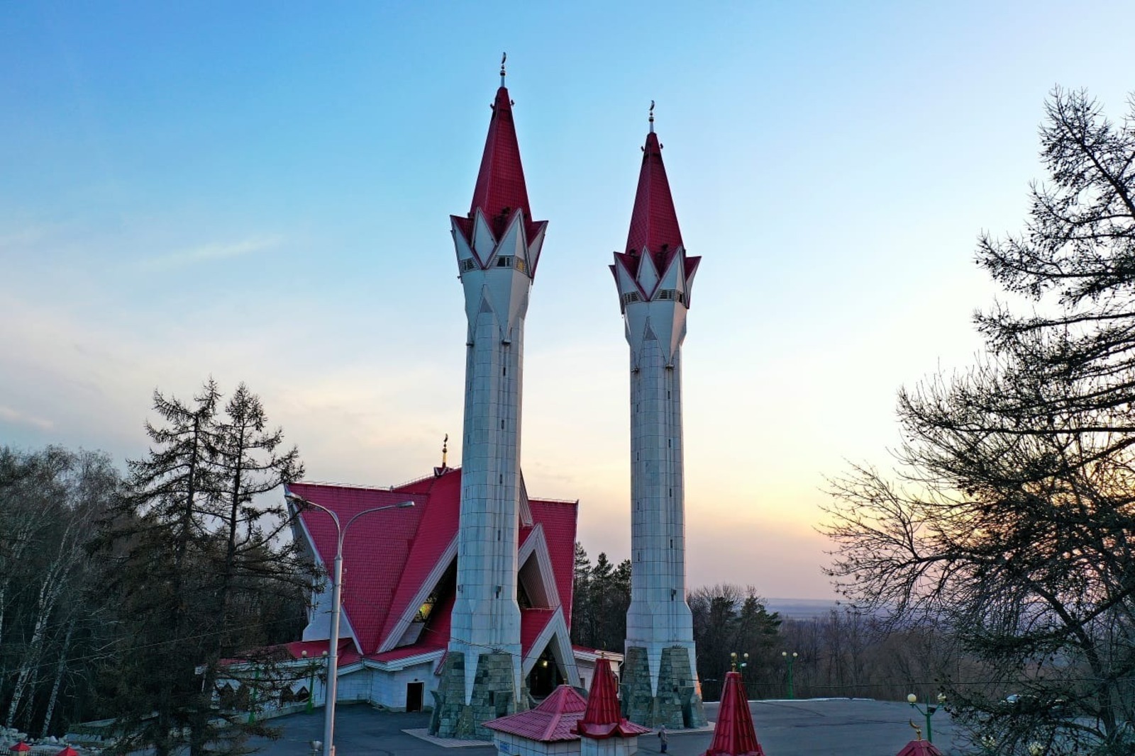 Радий Хәбиров башкортстанлыларны котлады