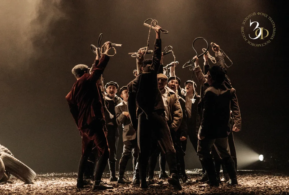 Әлмәт театры гастрольләре зур уңыш белән бара