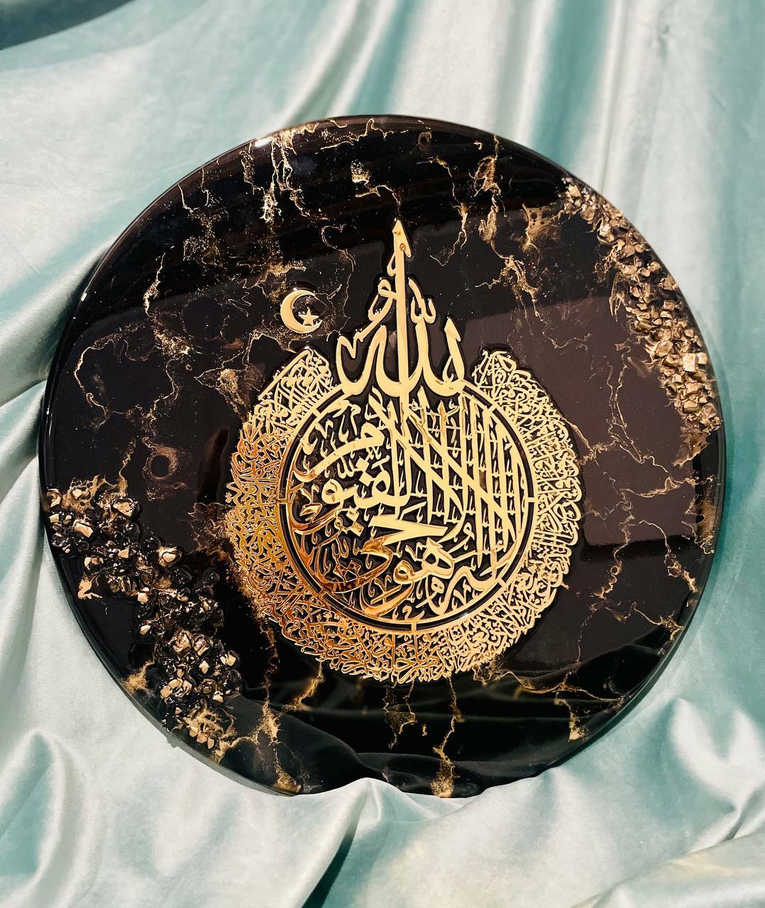 Шәмаил сәнгатен дәвам итүче оста