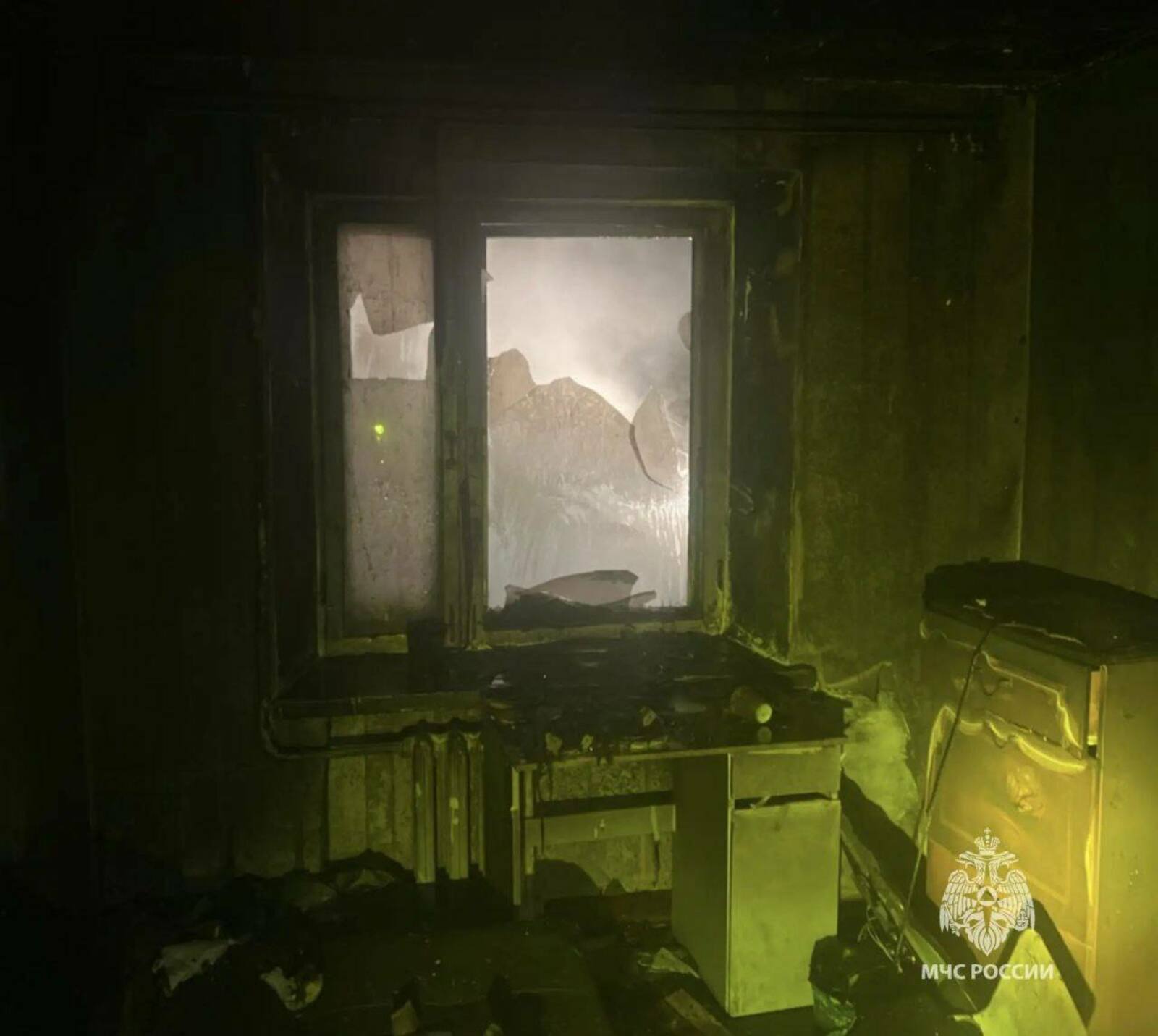 Әби оныклары белән янып үлә язган