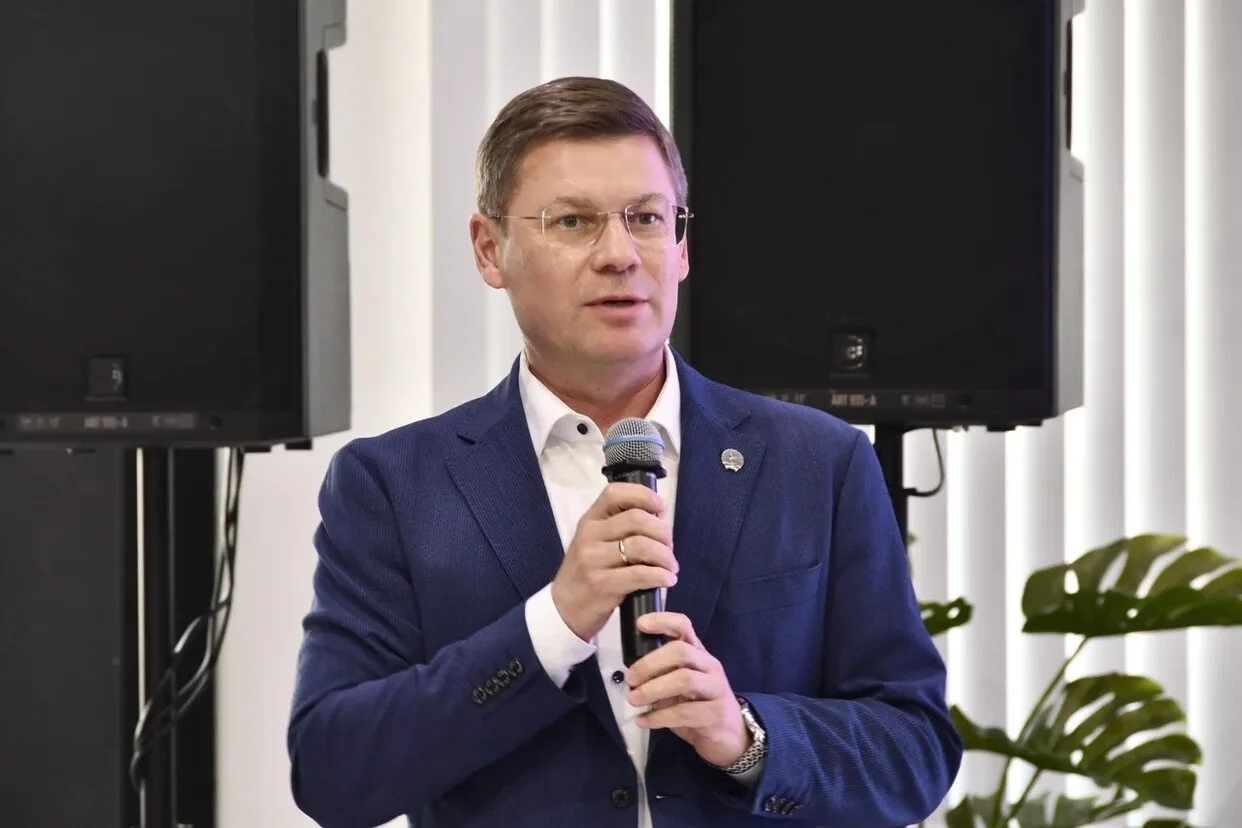 Юлай Кәримов.