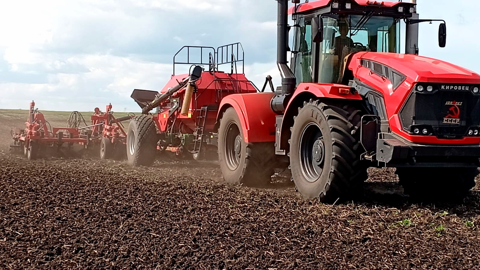 Көне ел туйдырыр мәл