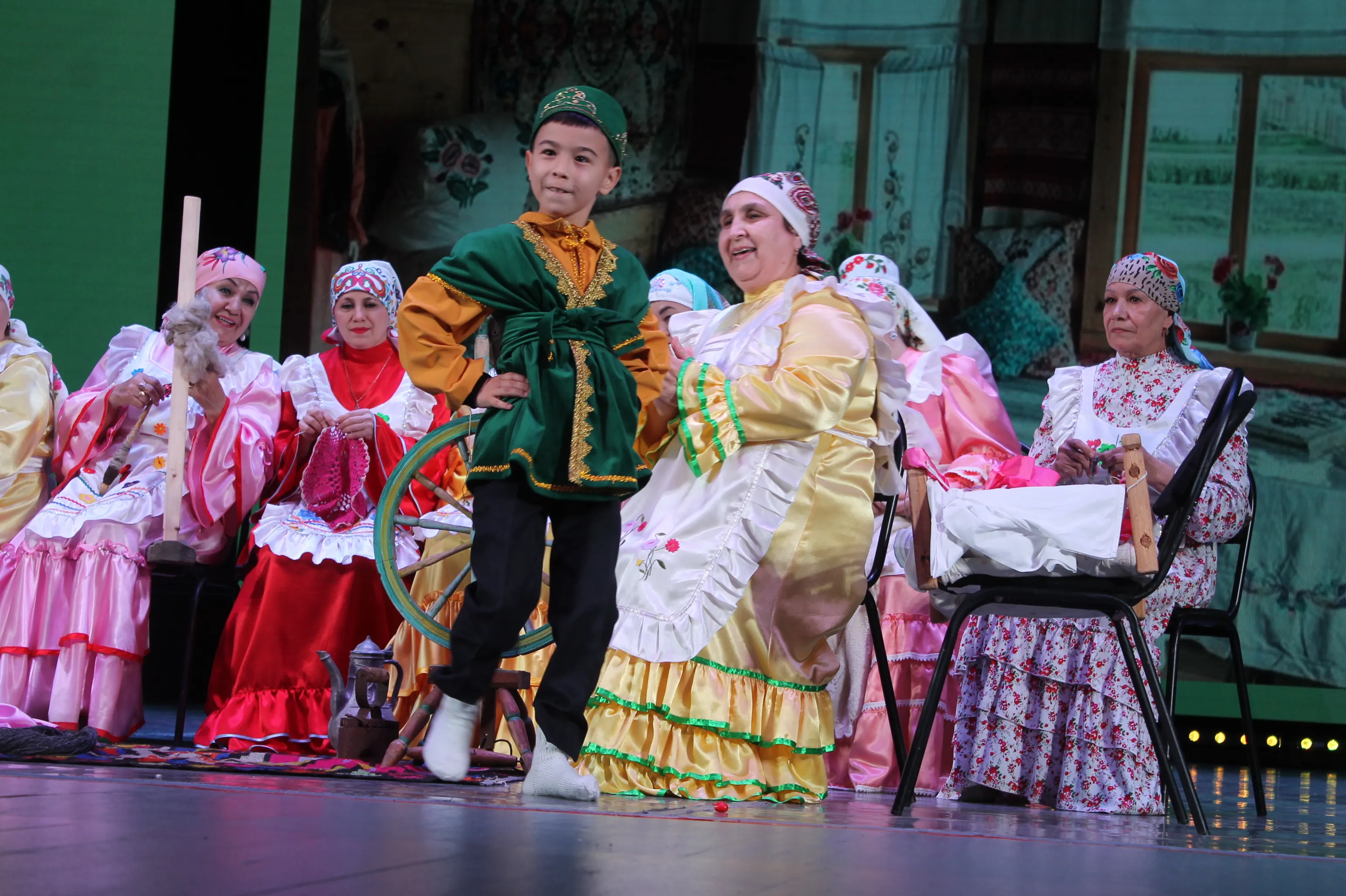 Милли киемнәрдә - күңел балкышы