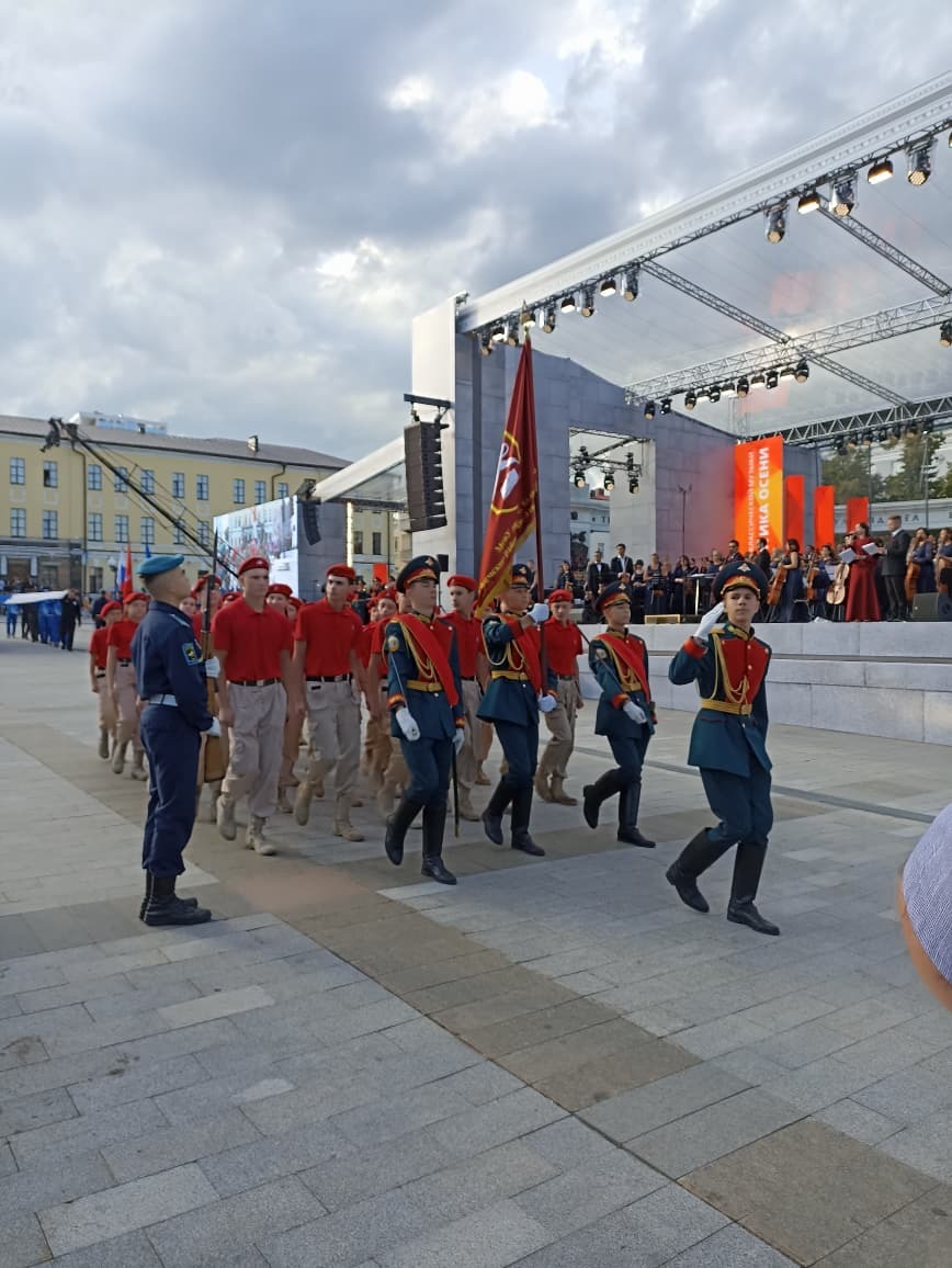 Патриотик рух һәм җыр-моң