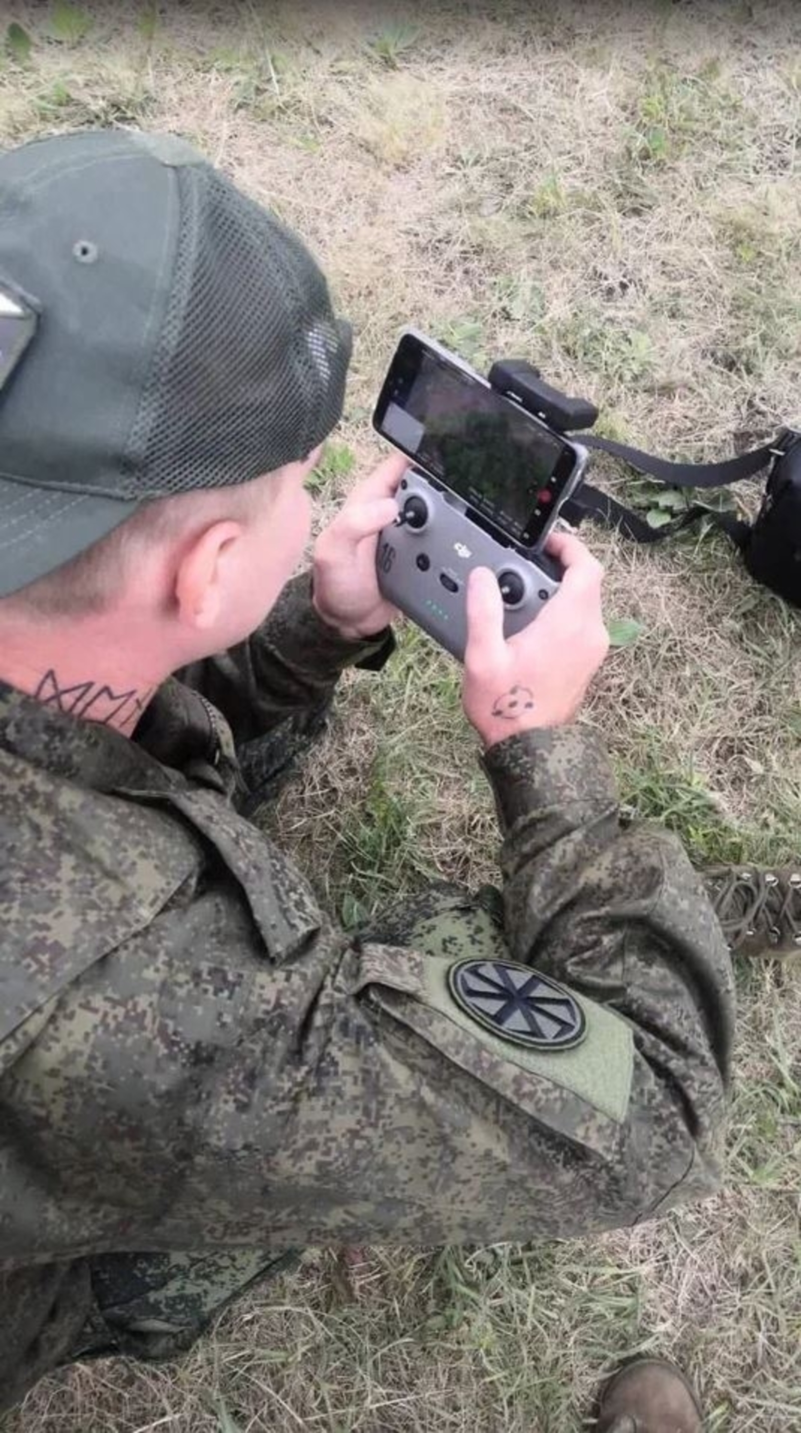 Пилотсыз очу аппараты операторы  хезмәте турында сөйләде