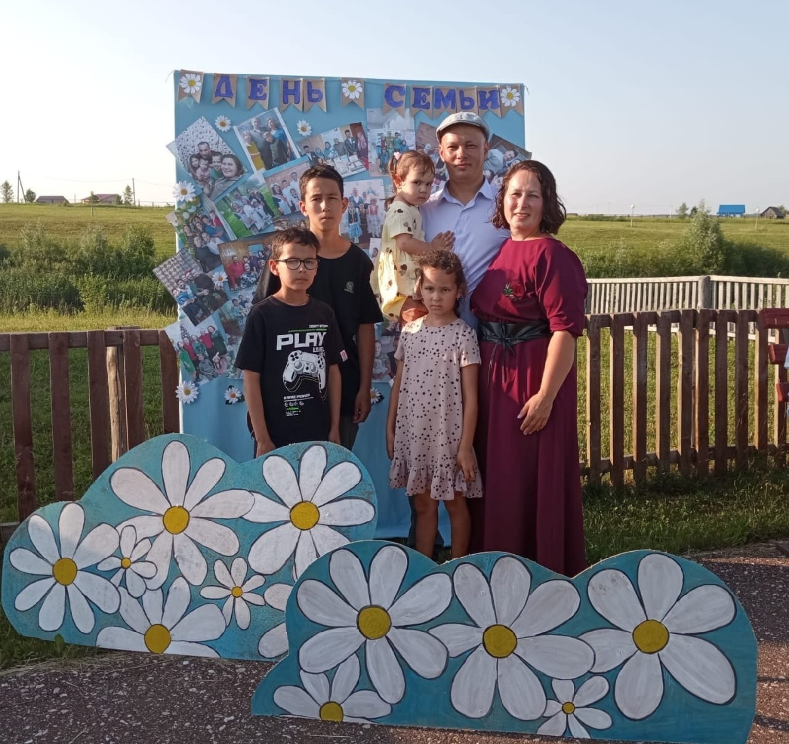 Күпбалалы ана: гаиләдә һәм эштә ничек бәхет табарга