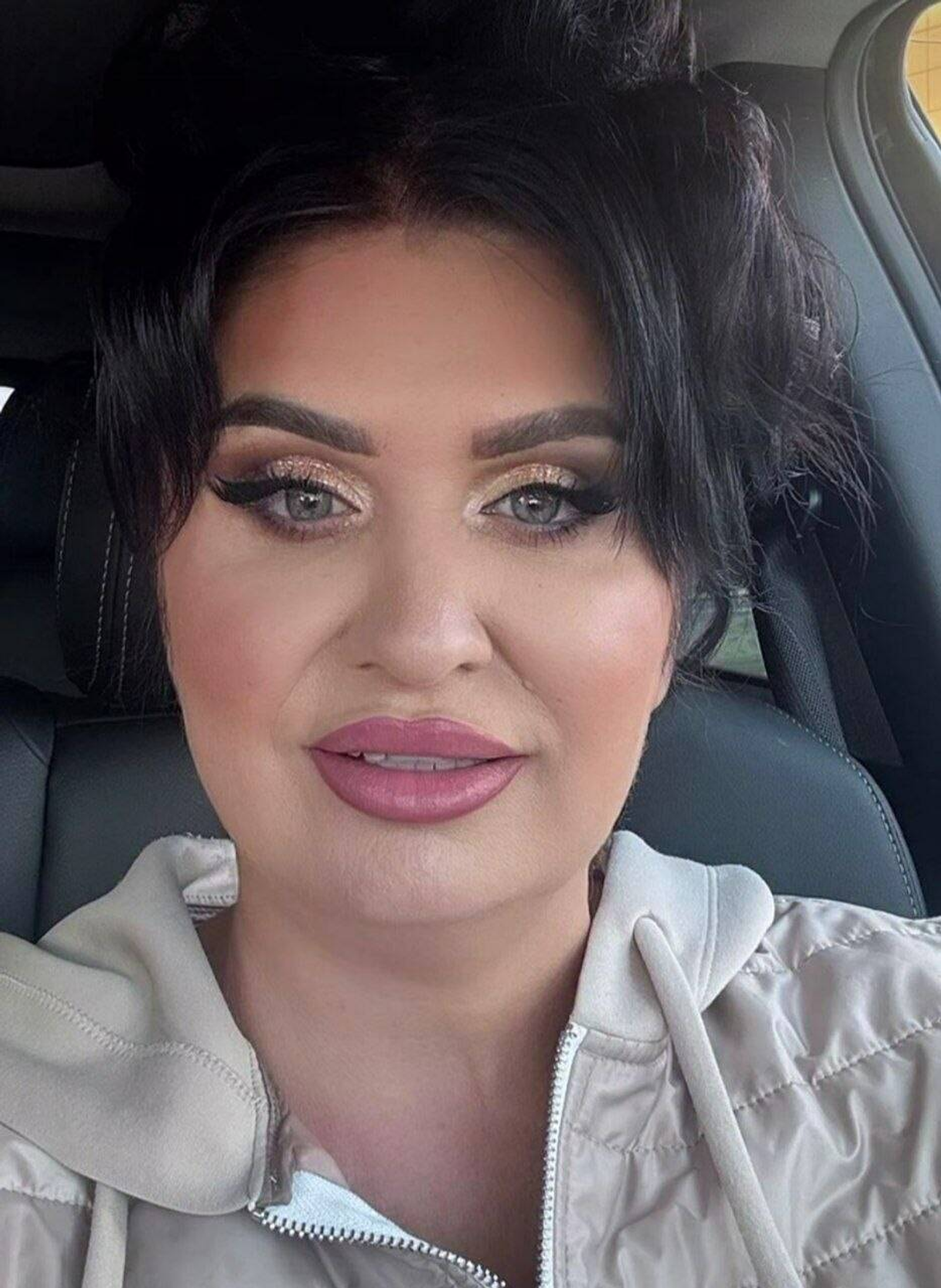 Динә Латыйпова кемгә охшаган?