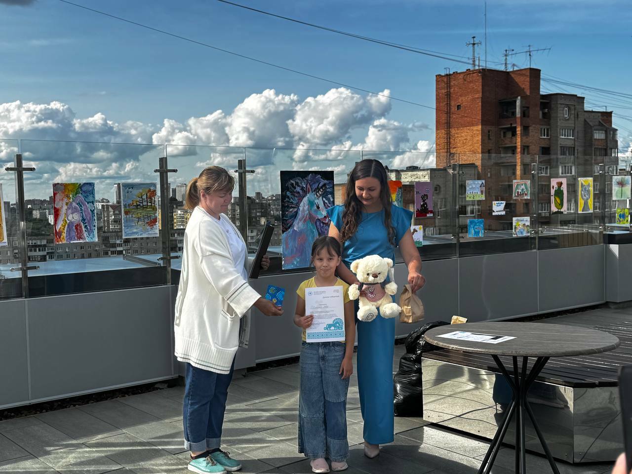 Бәхетле балачакның палитрасы