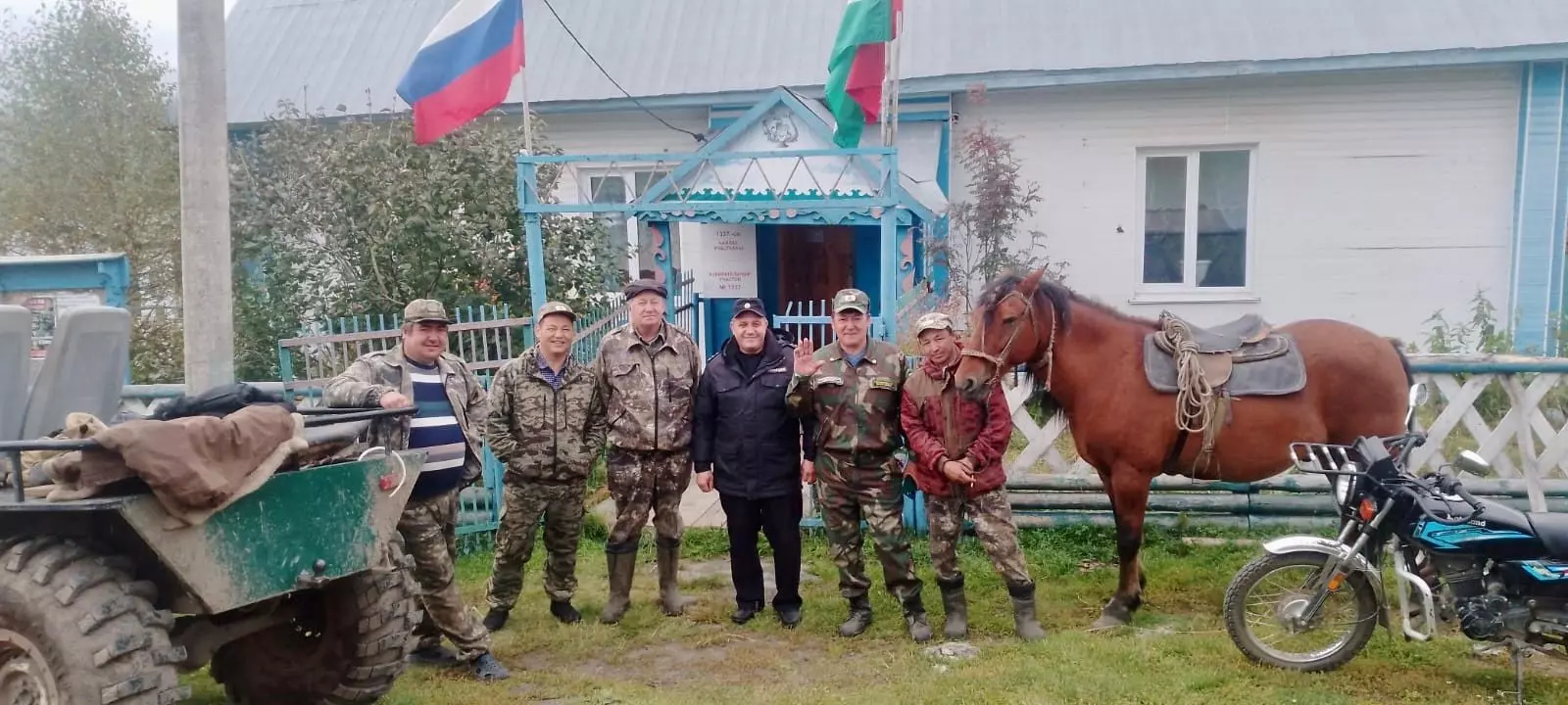 Сайлауга җигүле ат арбасында барганнар