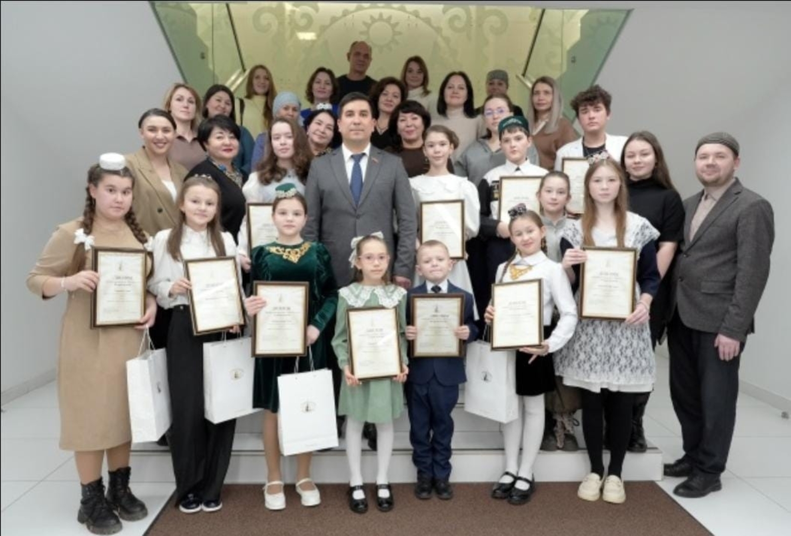 "Әниемнең җылы кочагы"