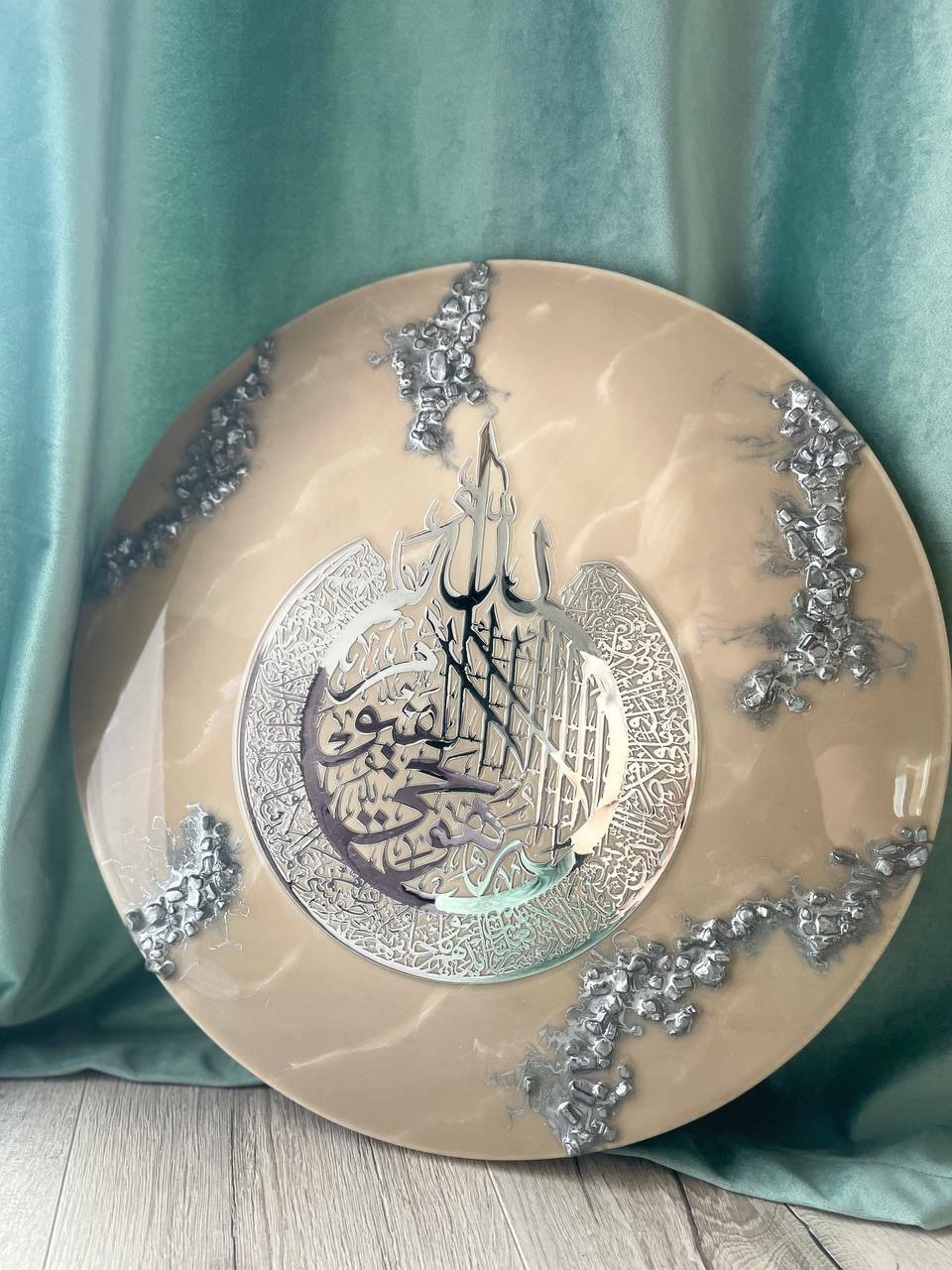 Шәмаил сәнгатен дәвам итүче оста