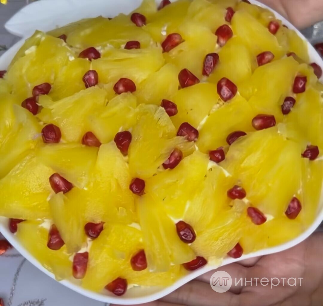 Яңа ел табынына майонез һәм үсемлек мае белән 7 салат рецепты